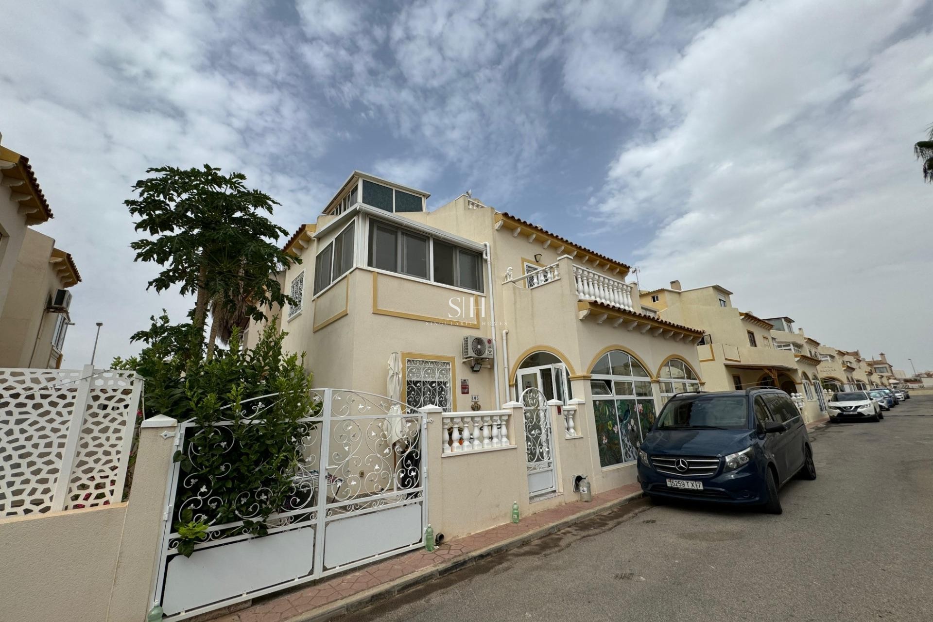 Перепродажа - Villa - Orihuela Costa - Los Dolses