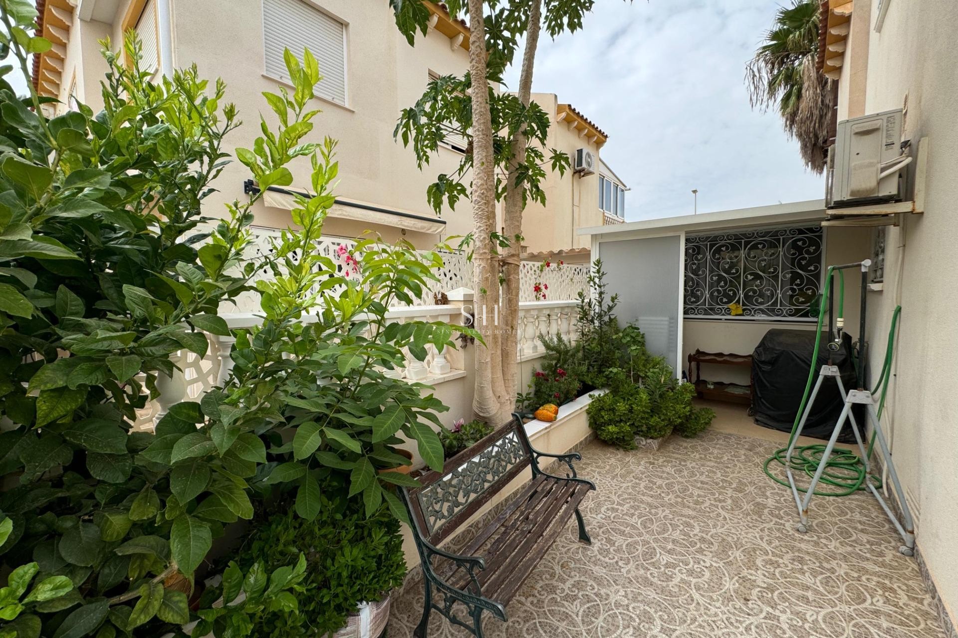 Перепродажа - Villa - Orihuela Costa - Los Dolses
