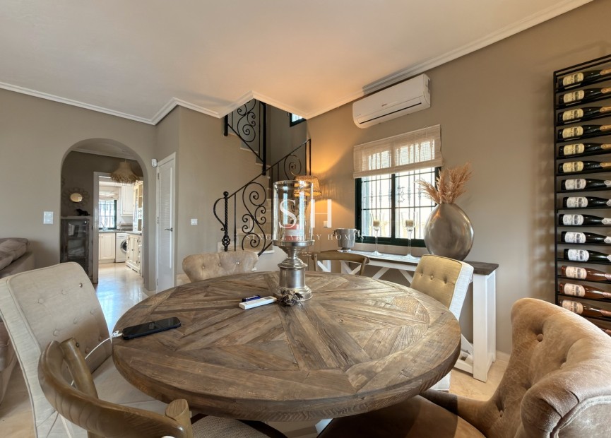 Перепродажа - Villa - Orihuela Costa - Los Doses