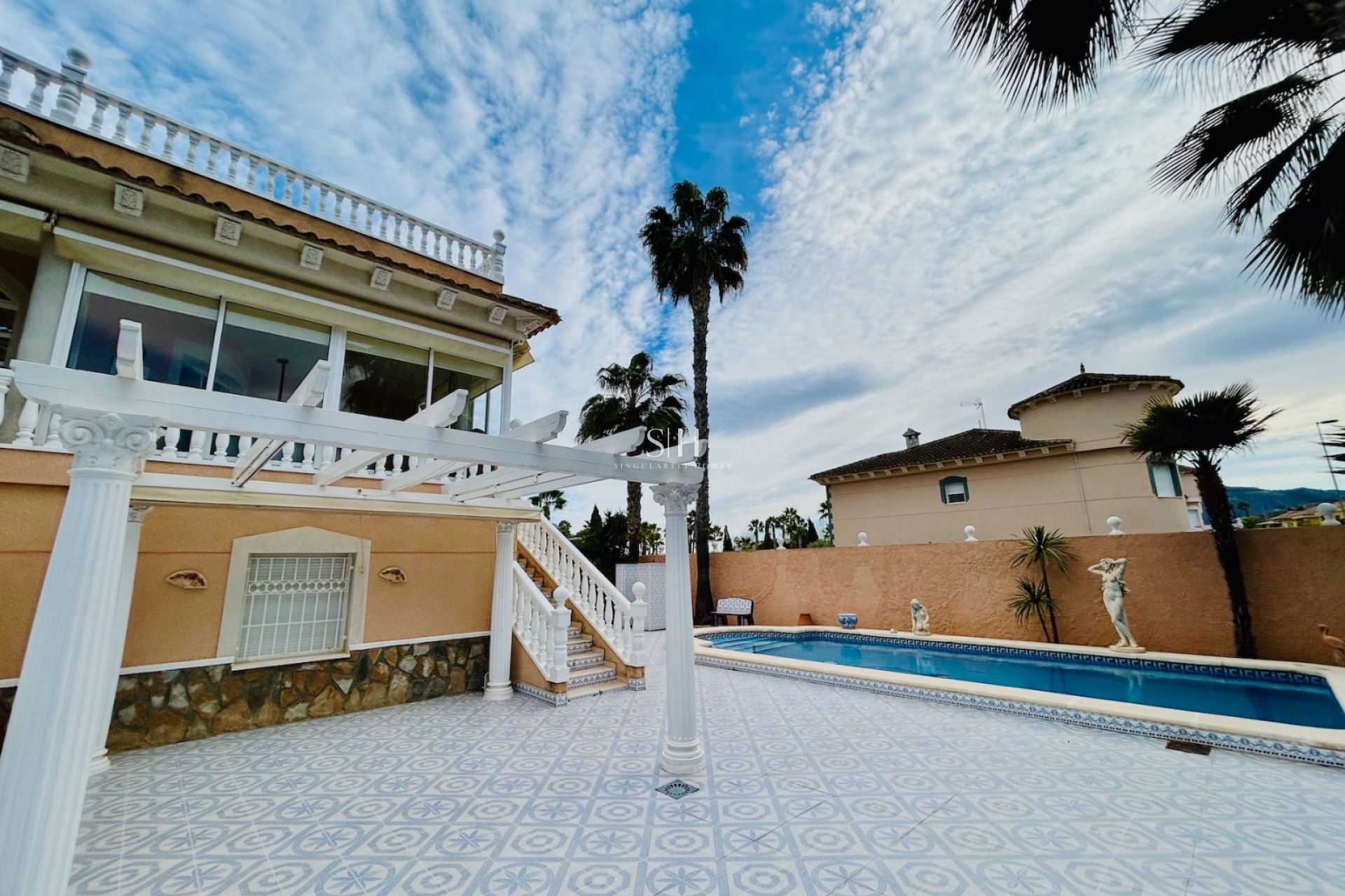 Перепродажа - Villa - Orihuela Costa - Orihuela