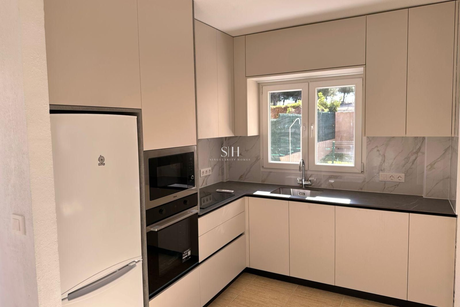 Перепродажа - Villa - Orihuela Costa - PAU 26