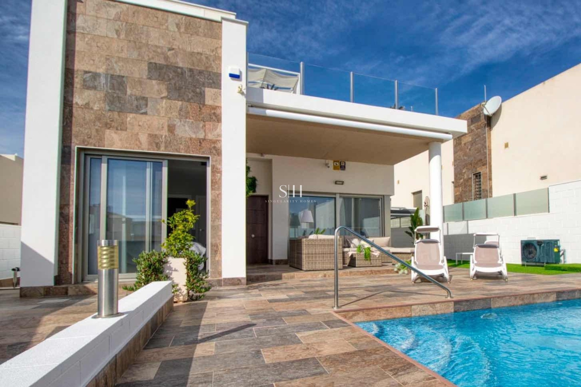 Перепродажа - Villa - Orihuela Costa - PAU 26