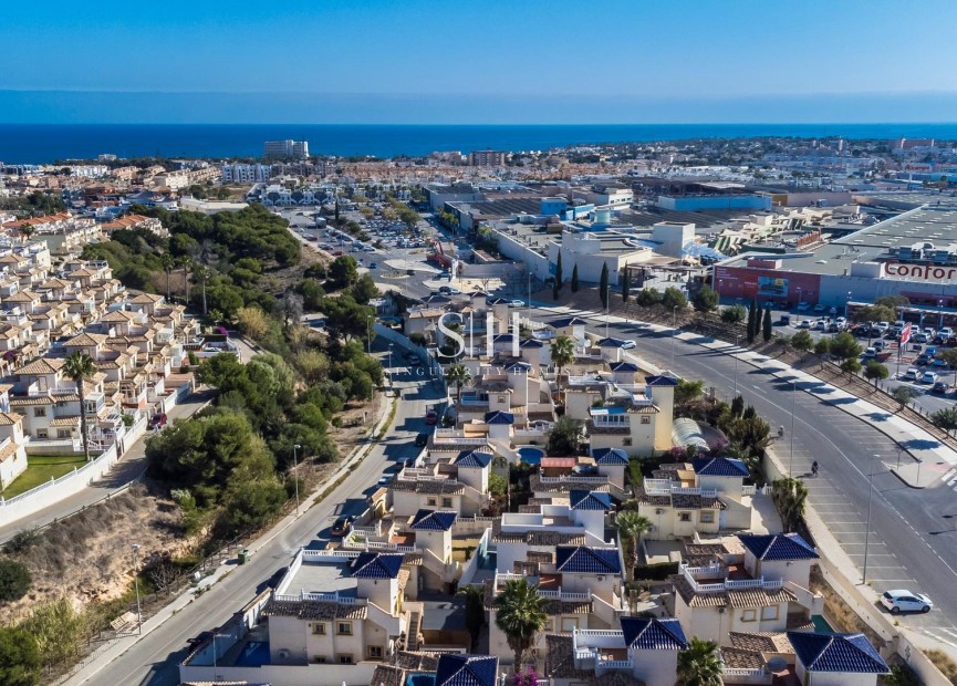 Перепродажа - Villa - Orihuela Costa - Playa Flamenca Norte
