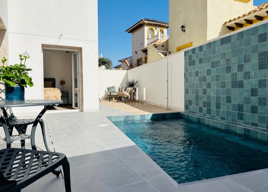 Перепродажа - Villa - Orihuela Costa - Playa Flamenca Norte