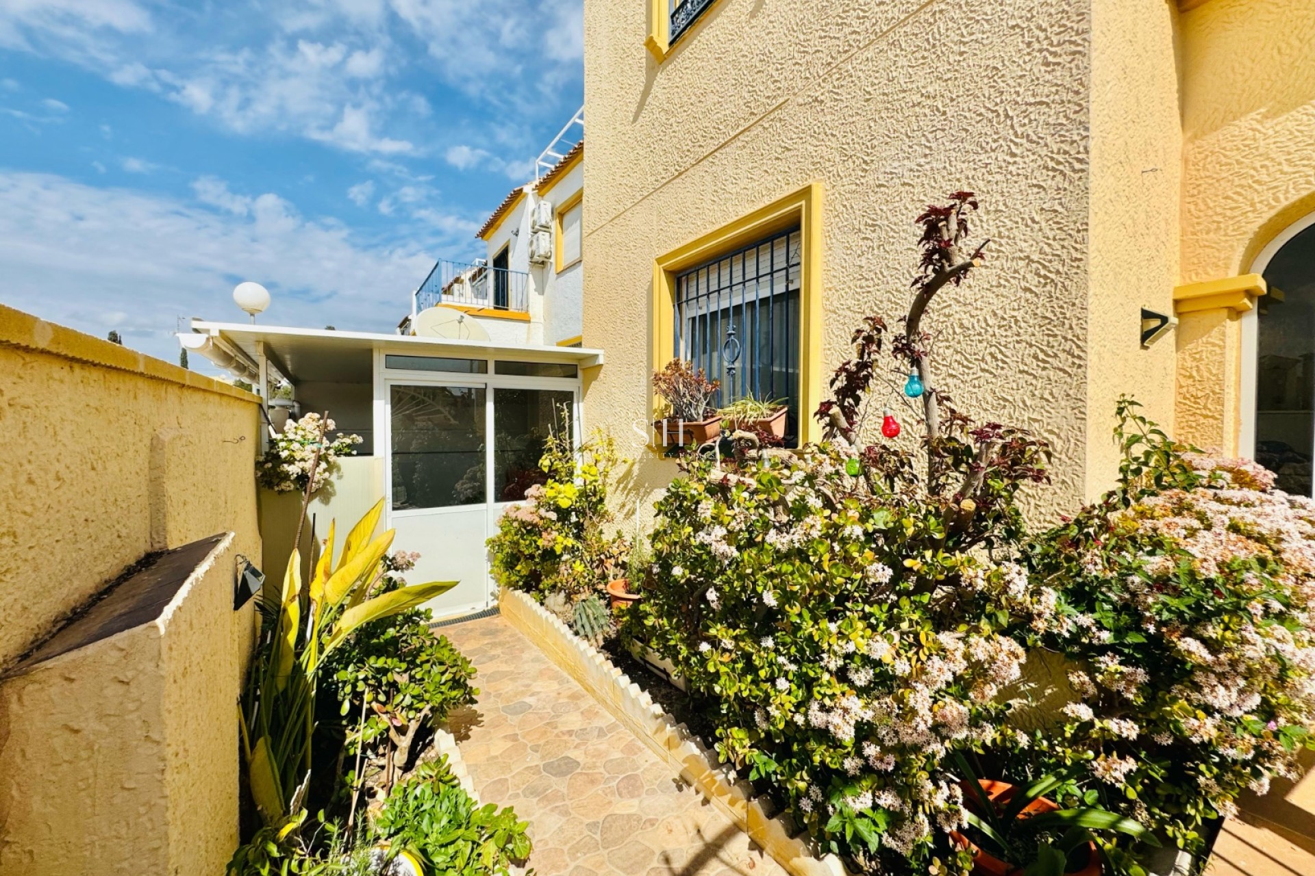 Перепродажа - Villa - Orihuela Costa - Playa Flamenca