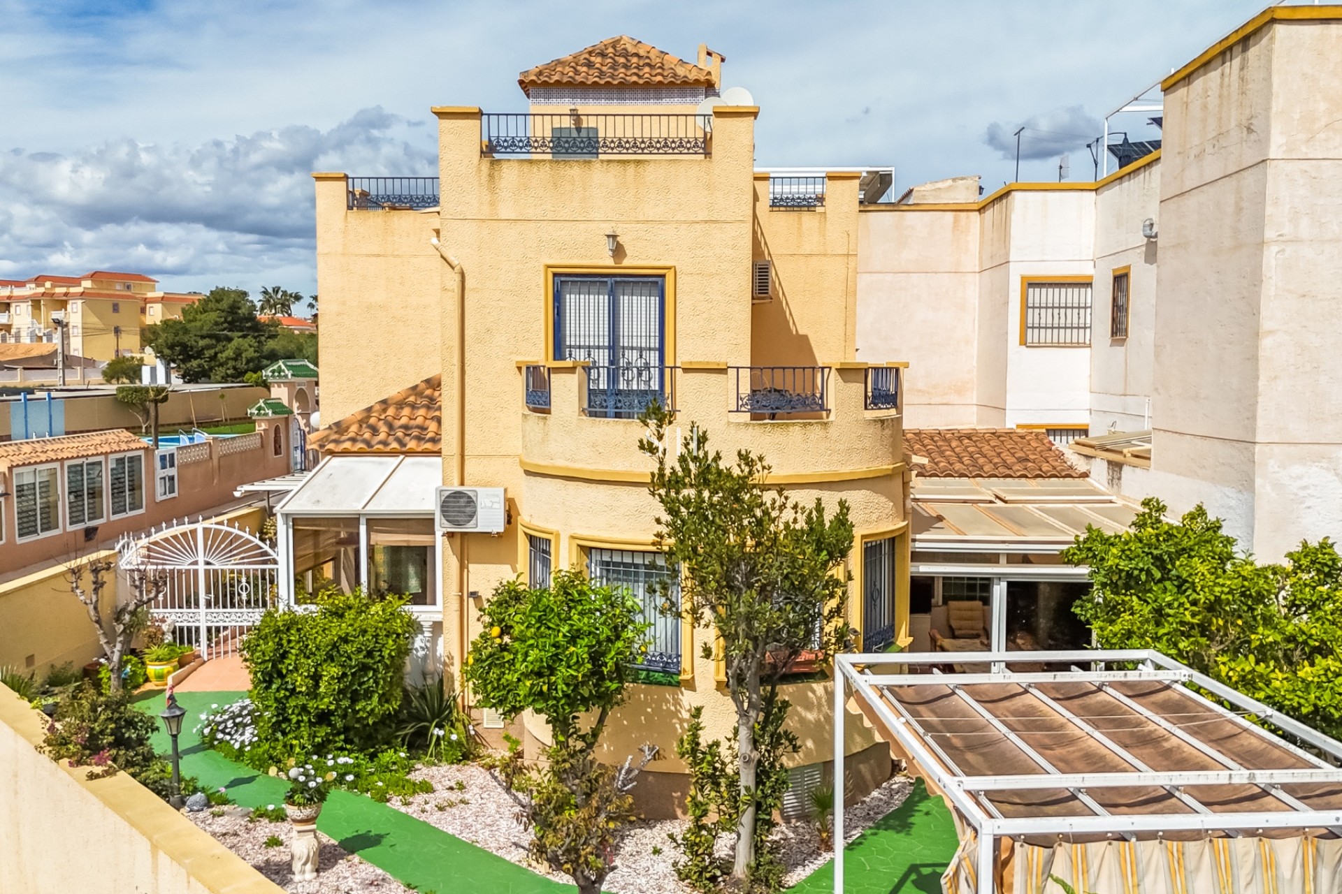 Перепродажа - Villa - Orihuela Costa - Playa Flamenca