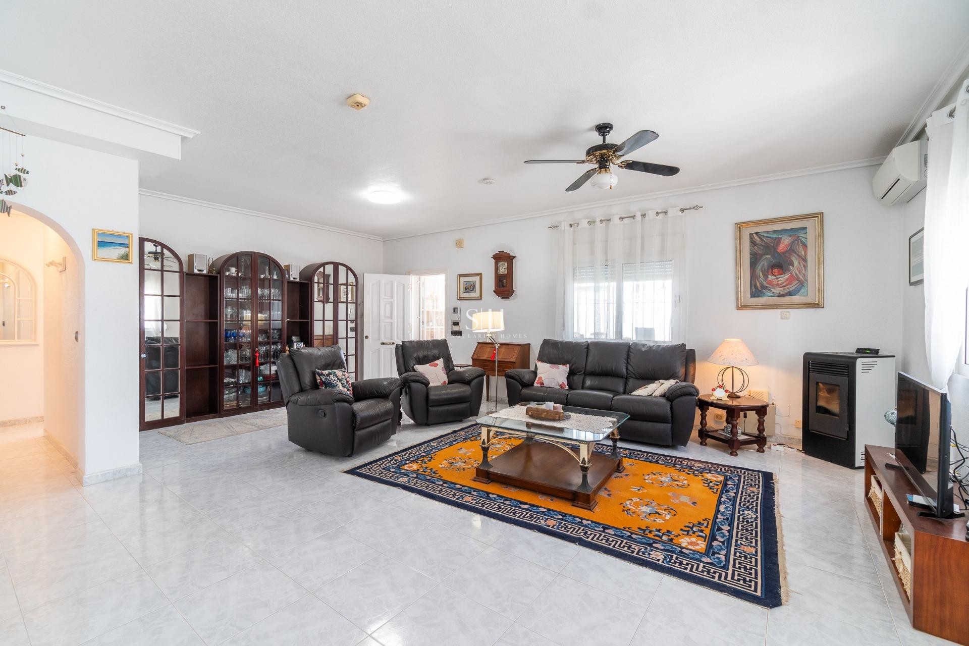 Перепродажа - Villa - Orihuela Costa - Playa Flamenca