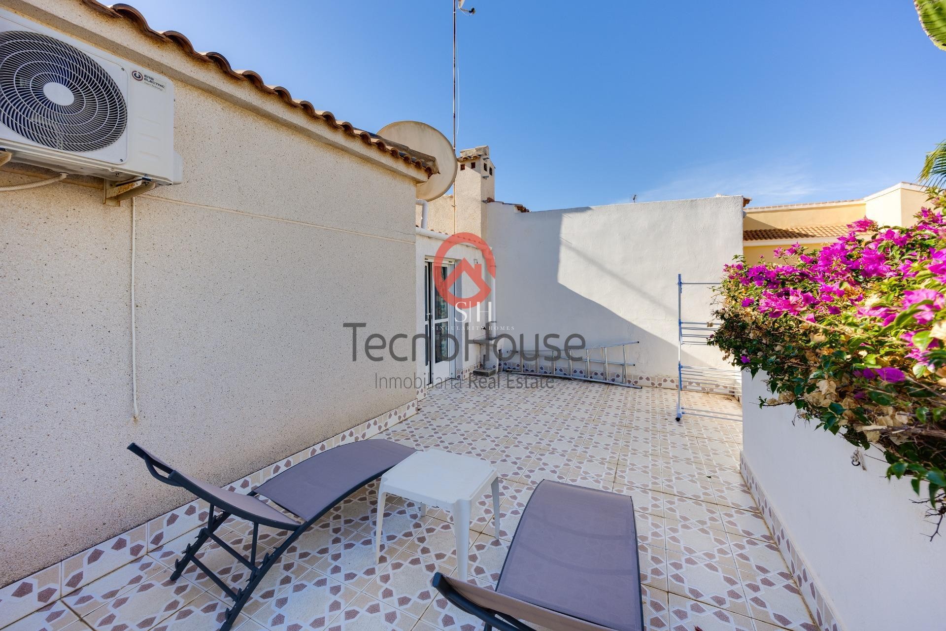 Перепродажа - Villa - Orihuela Costa - Playa Flamenca