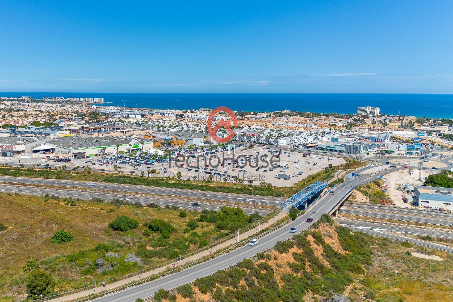 Перепродажа - Villa - Orihuela Costa - Playa Flamenca