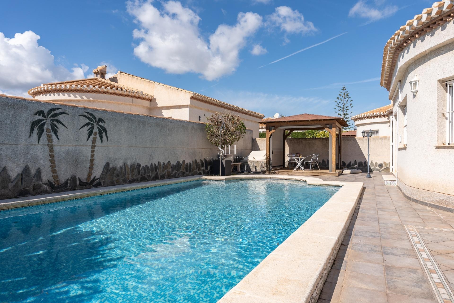 Перепродажа - Villa - Orihuela Costa - Playa Flamenca