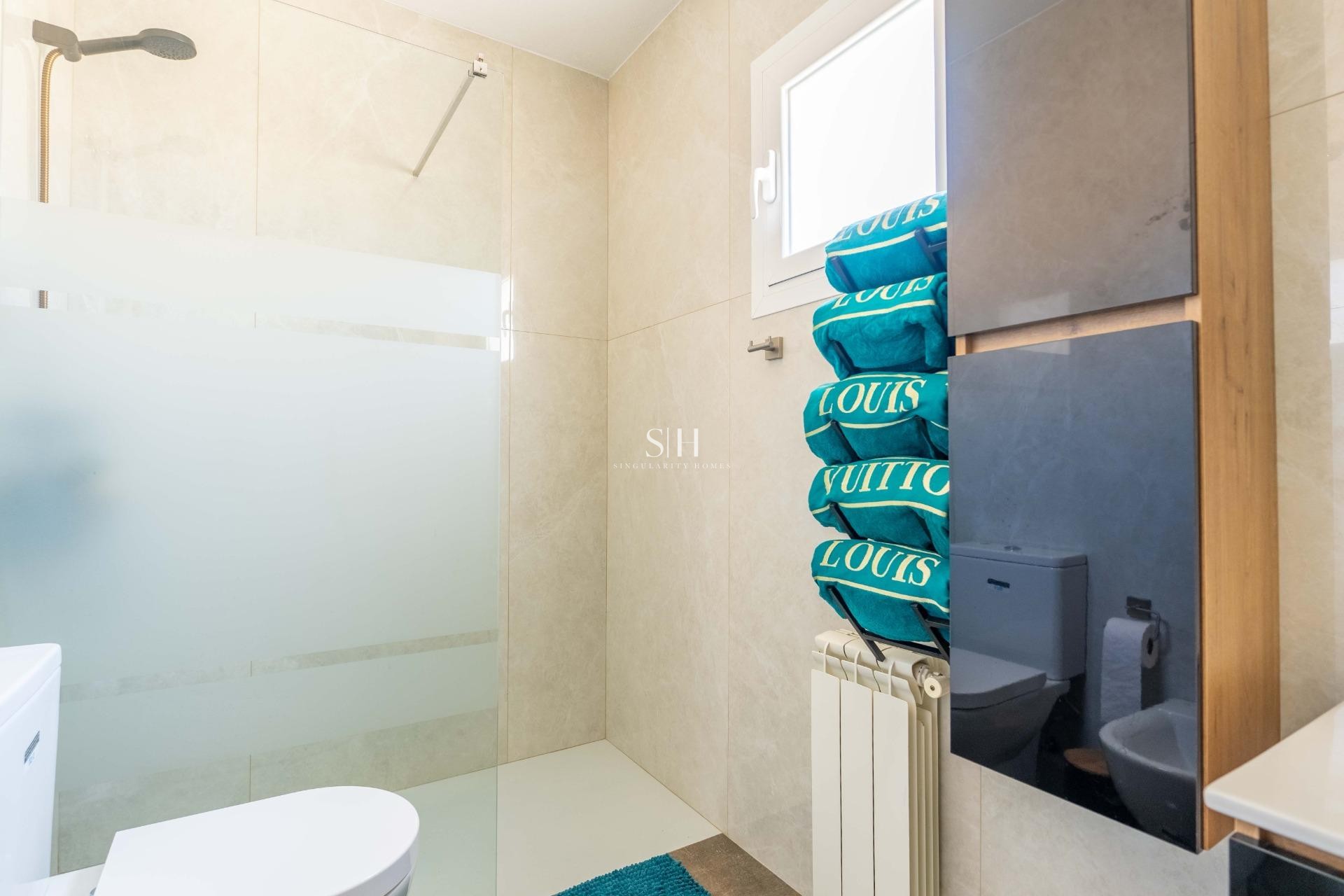 Перепродажа - Villa - Orihuela Costa - Punta Prima