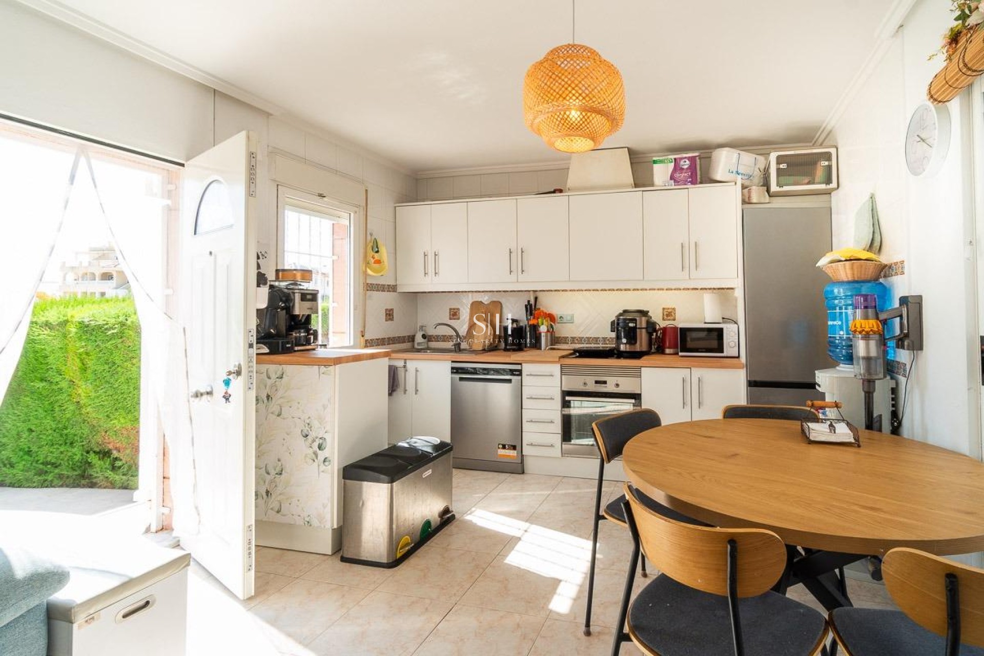 Перепродажа - Villa - Orihuela Costa - Punta Prima