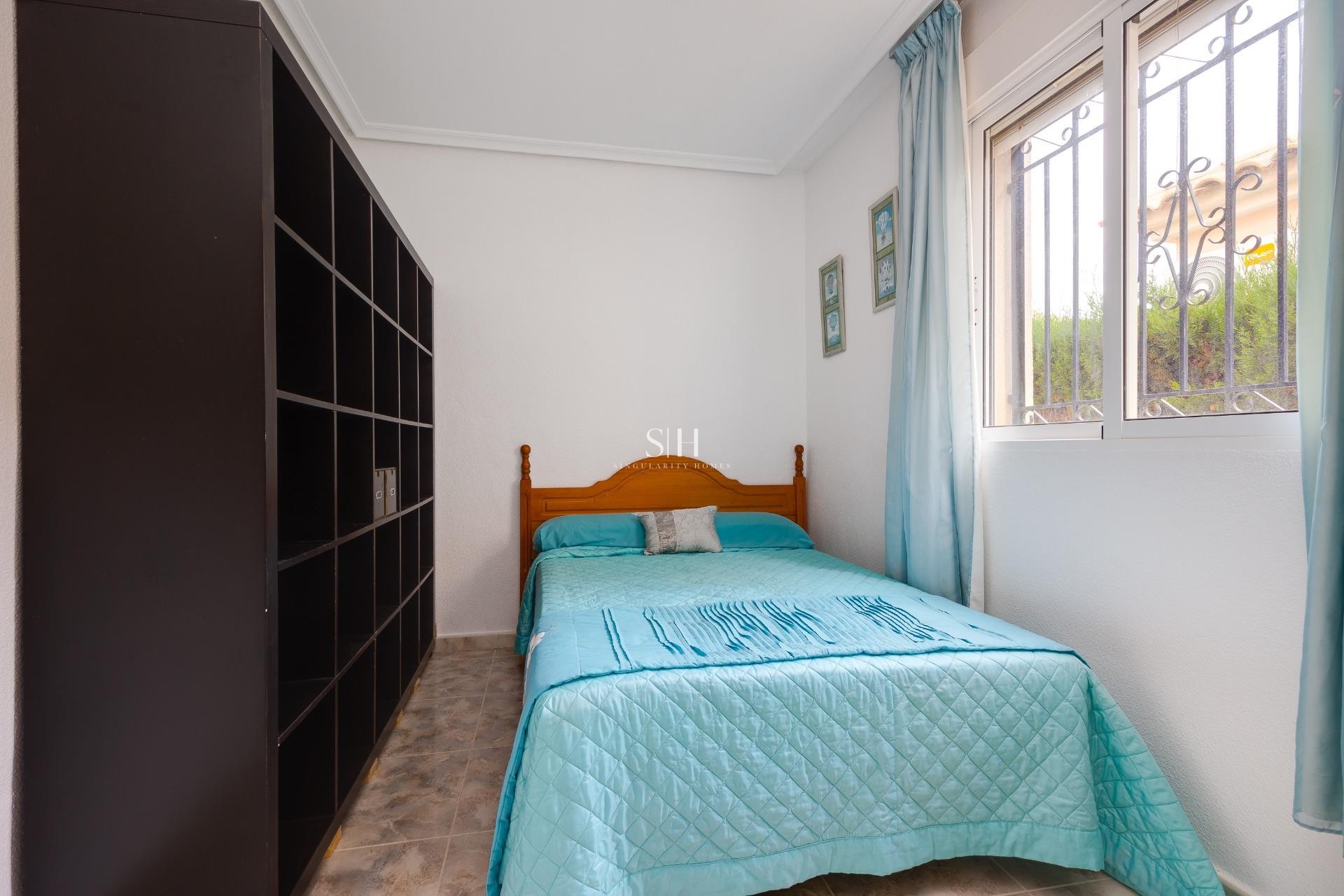 Перепродажа - Villa - Orihuela Costa - Villamartín-las Filipinas