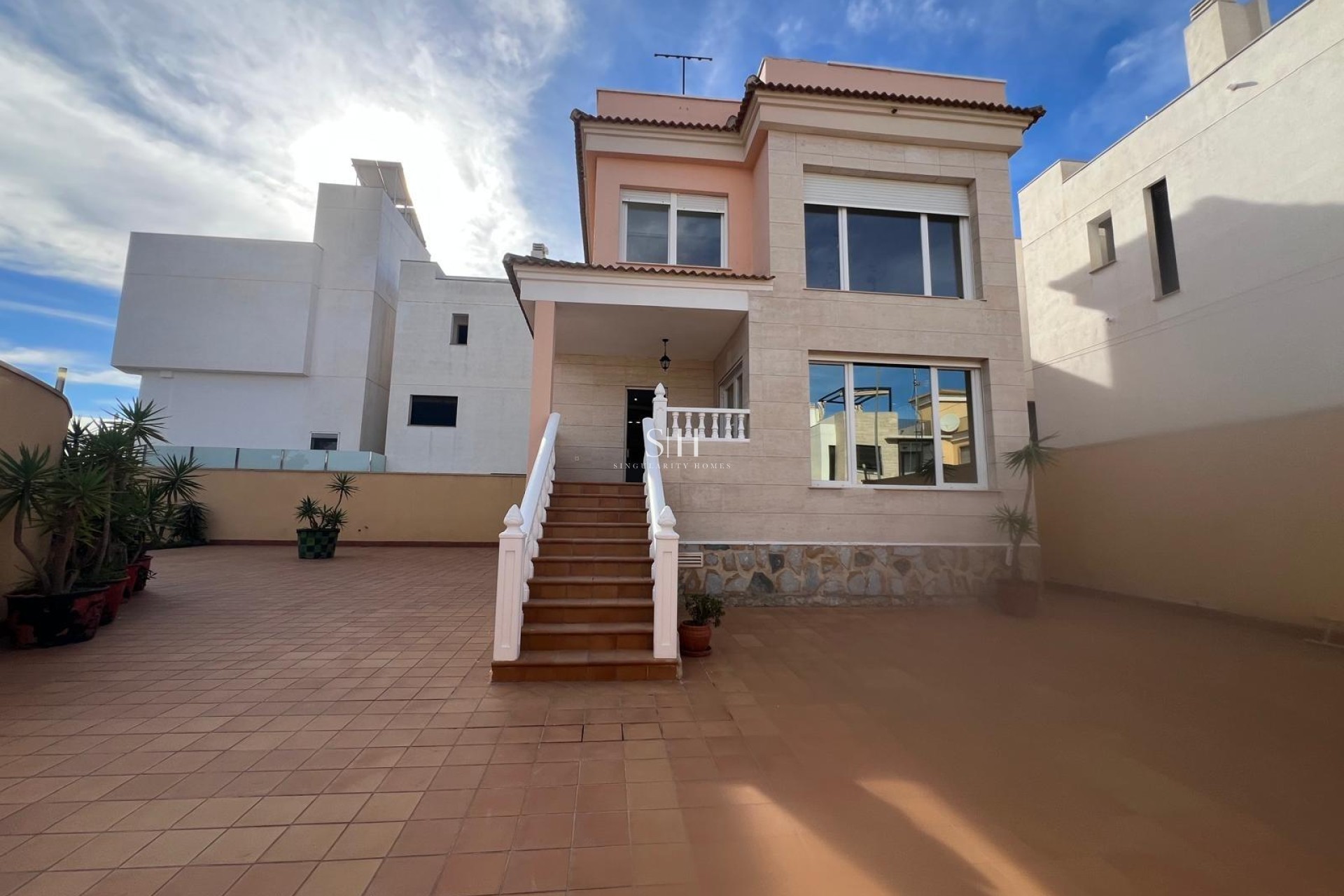 Перепродажа - Villa - Orihuela Costa - Villamartín-las Filipinas