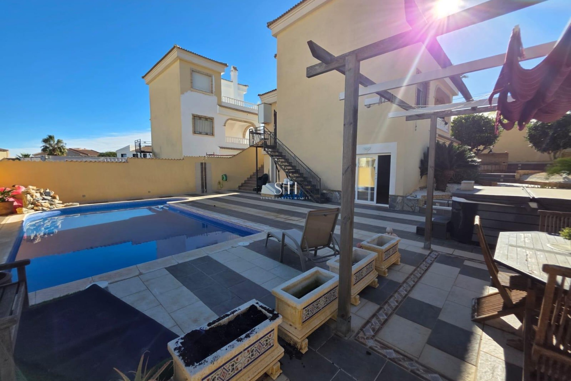 Перепродажа - Villa - Orihuela Costa - Villamartín-las Filipinas