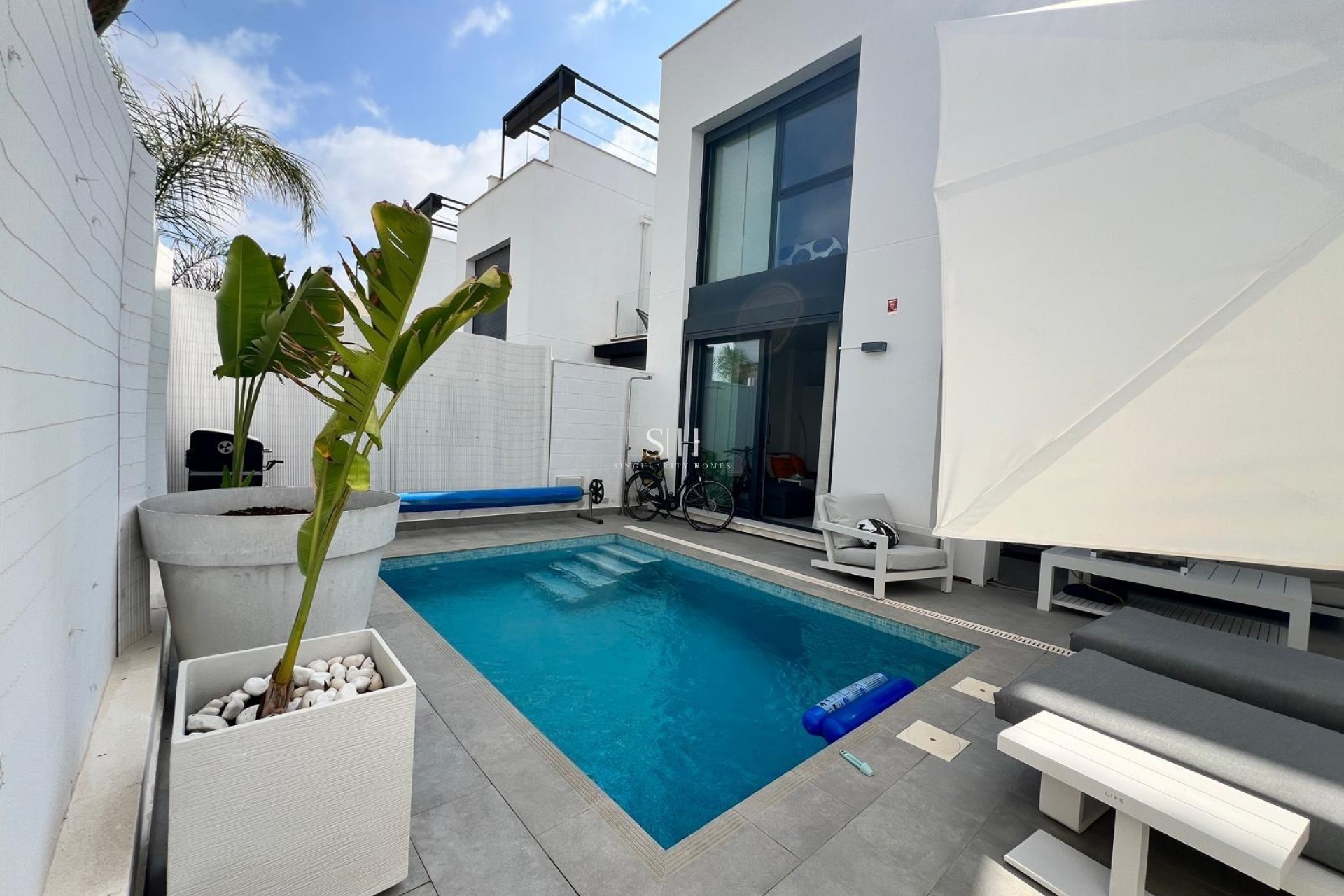 Перепродажа - Villa - Orihuela Costa - Villamartín-las Filipinas