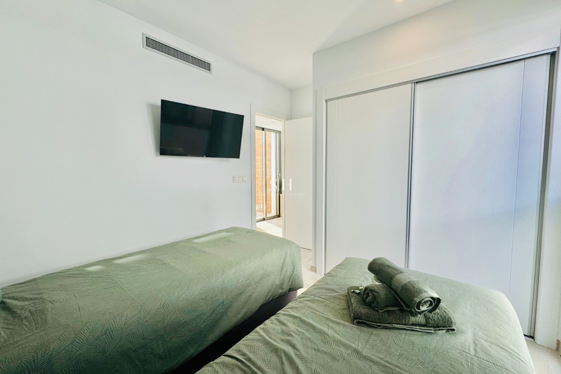 Перепродажа - Villa - Orihuela Costa - Villamartín