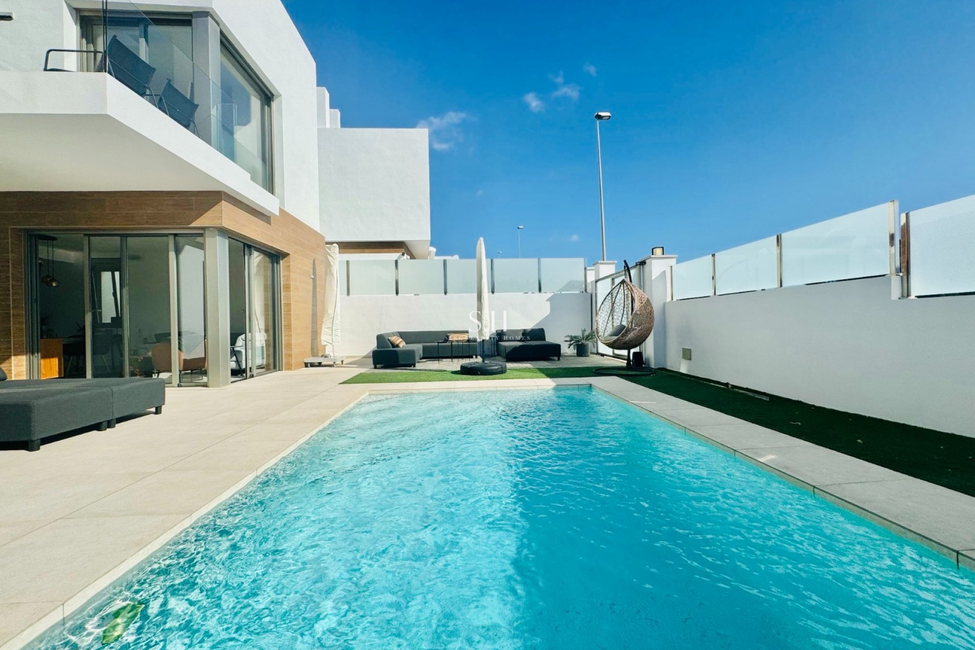 Перепродажа - Villa - Orihuela Costa - Villamartín