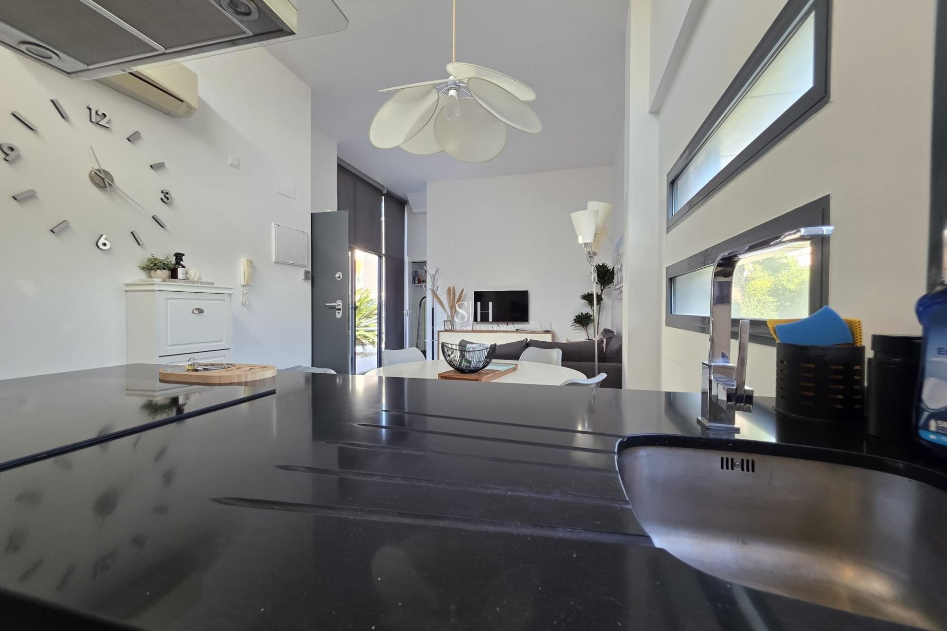 Перепродажа - Villa - Orihuela Costa - Villamartín