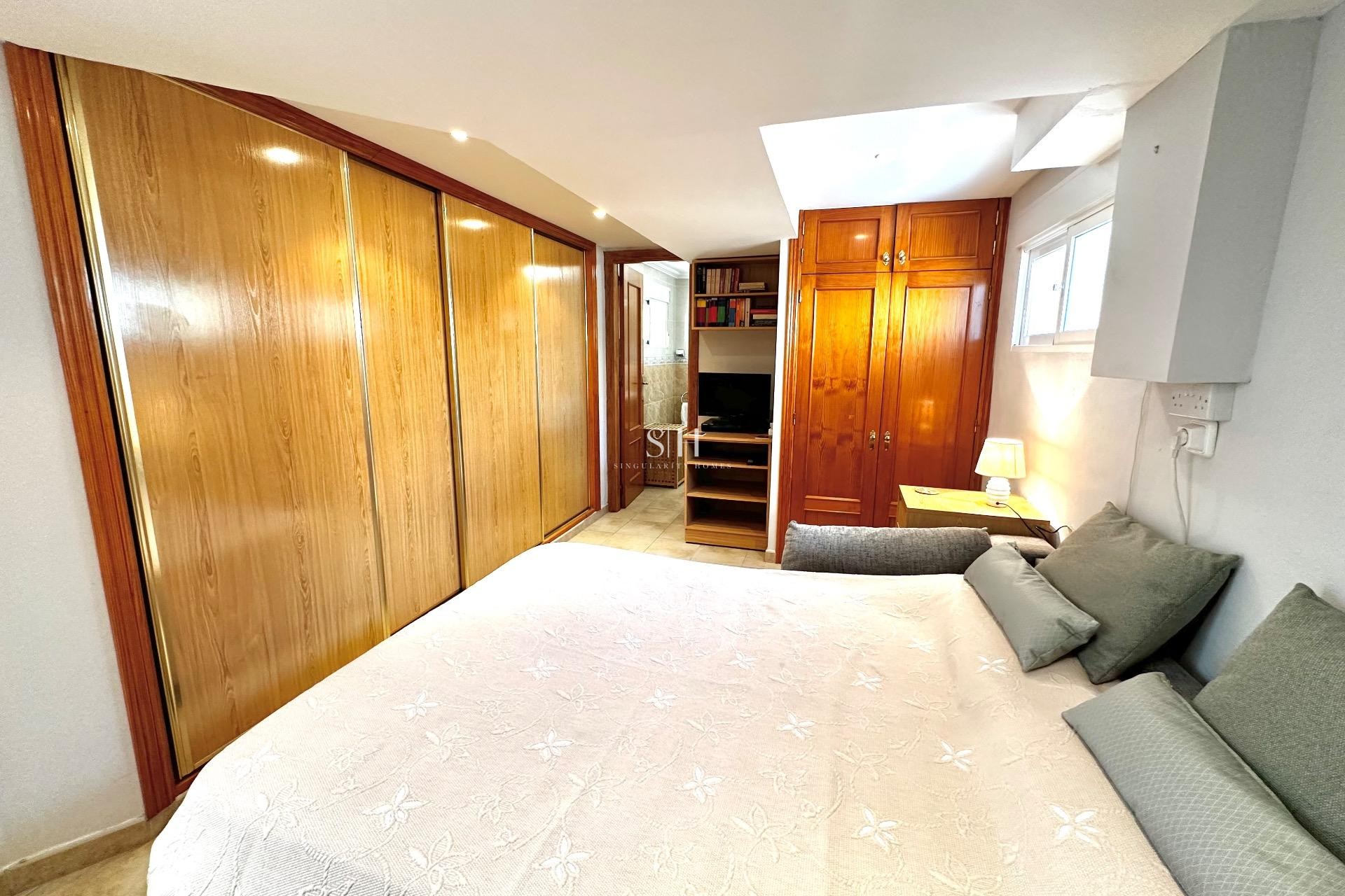 Перепродажа - Villa - Orihuela Costa - Villamartín