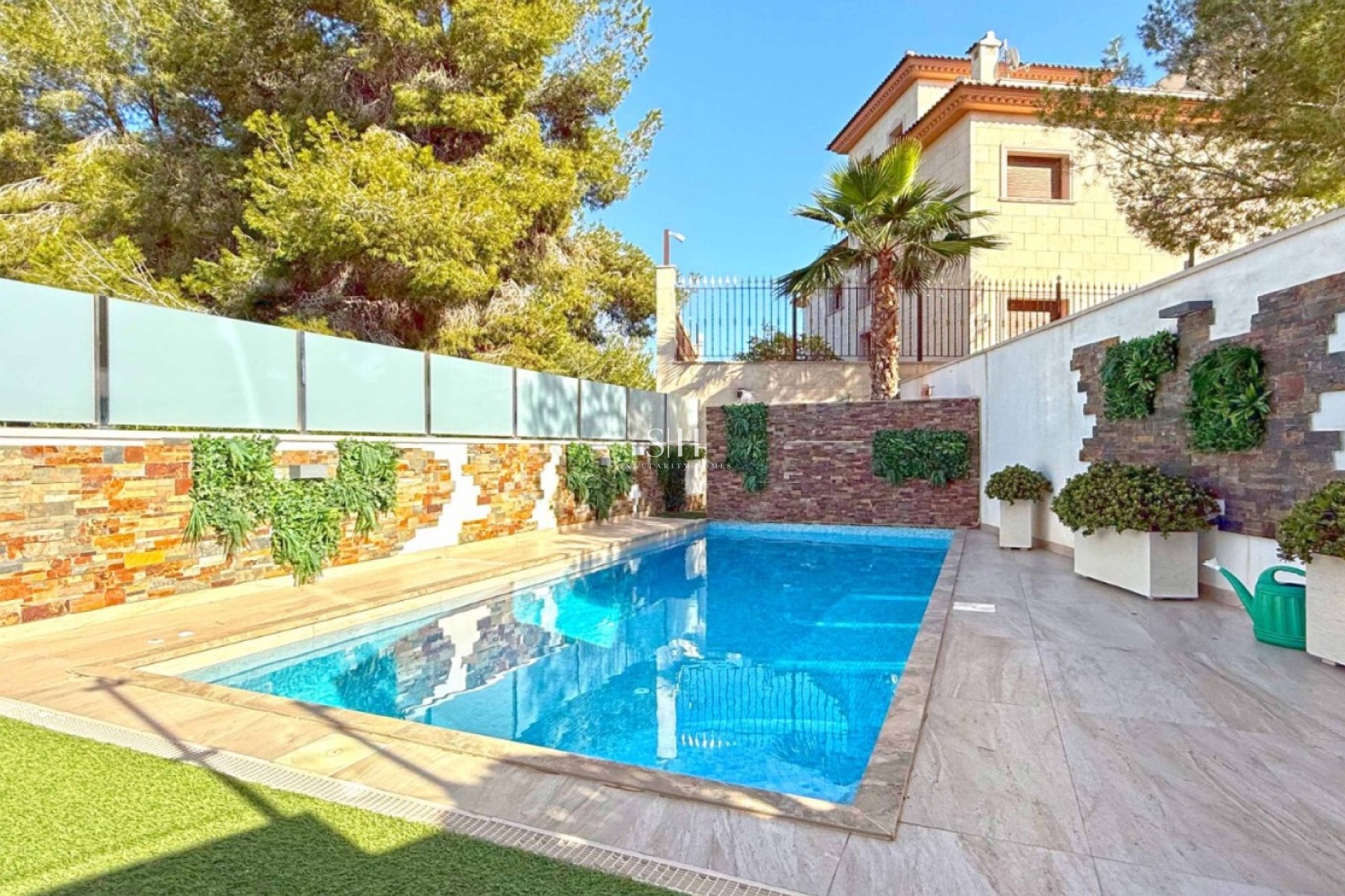 Перепродажа - Villa - Orihuela Costa - Villamartín
