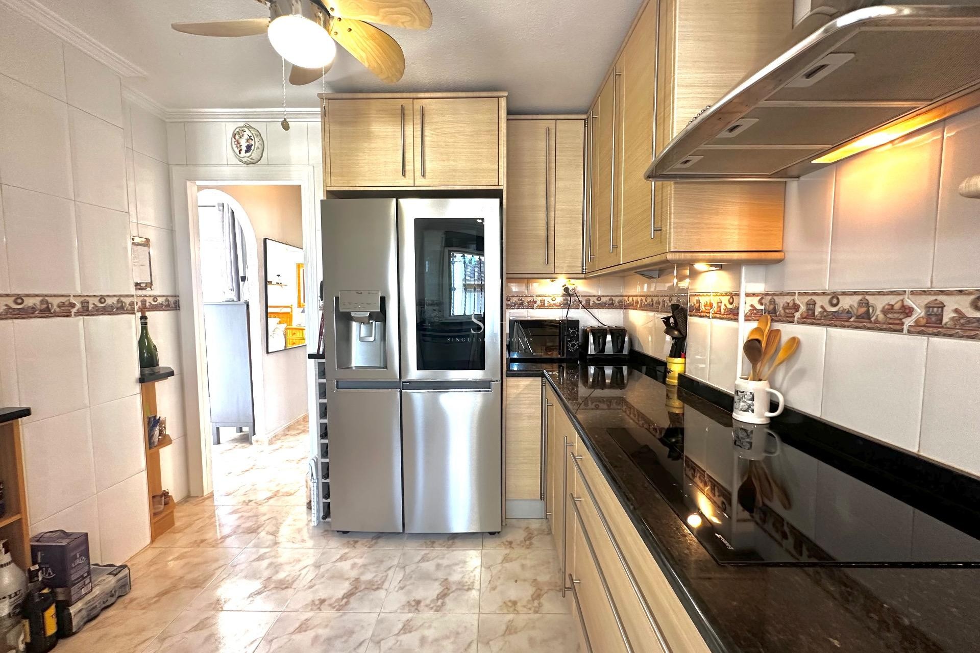 Перепродажа - Villa - Orihuela Costa - Villamartín