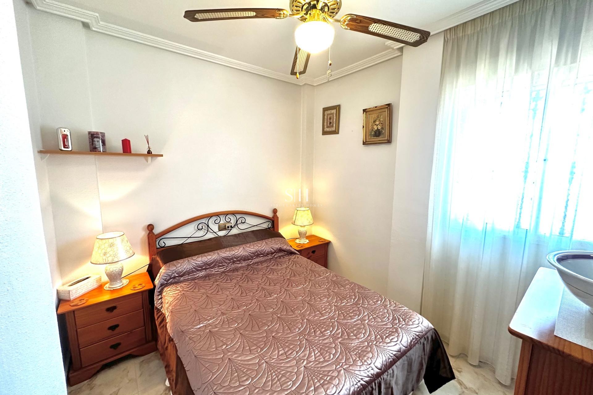 Перепродажа - Villa - Orihuela Costa - Villamartín