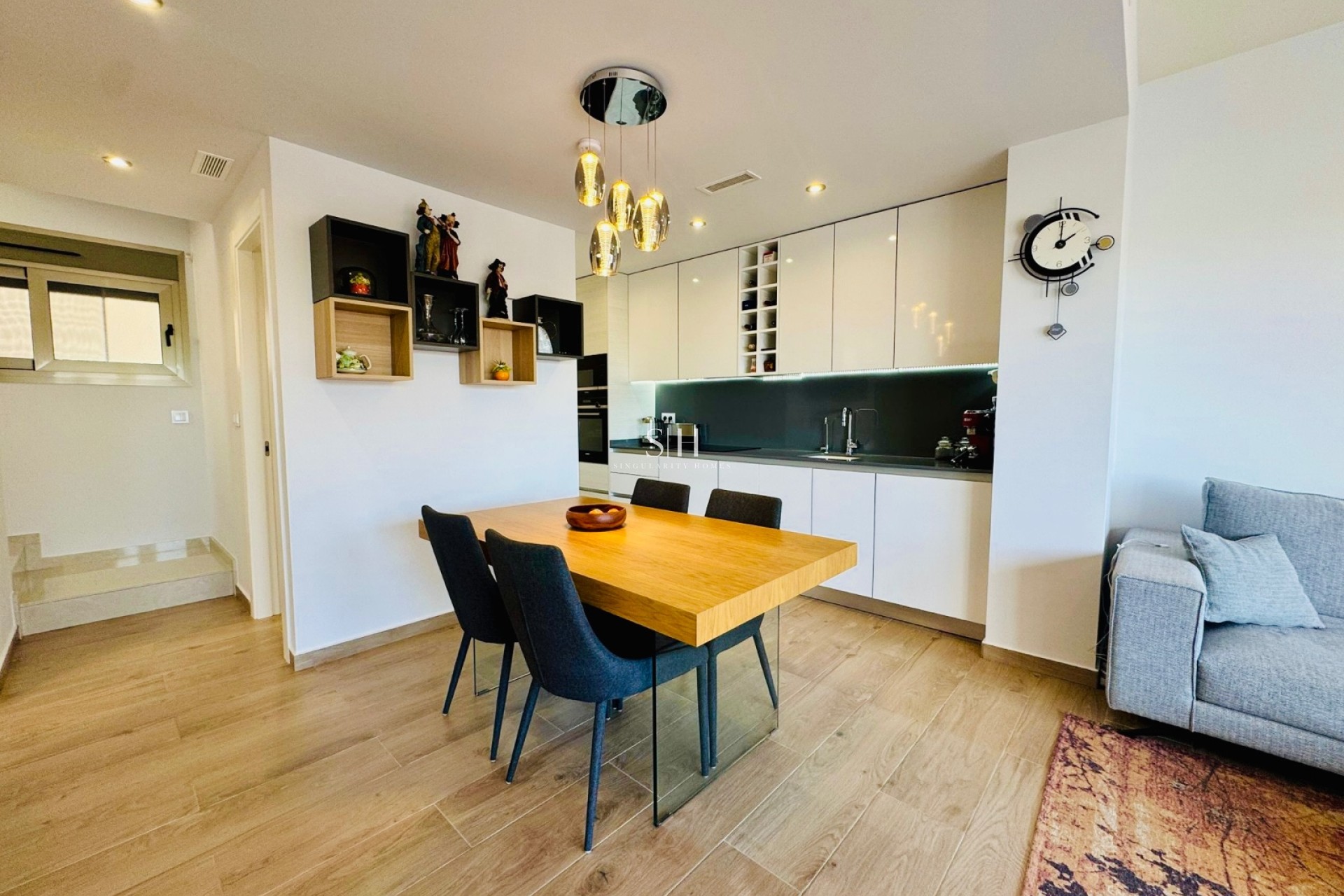 Перепродажа - Villa - Orihuela Costa - Villamartin