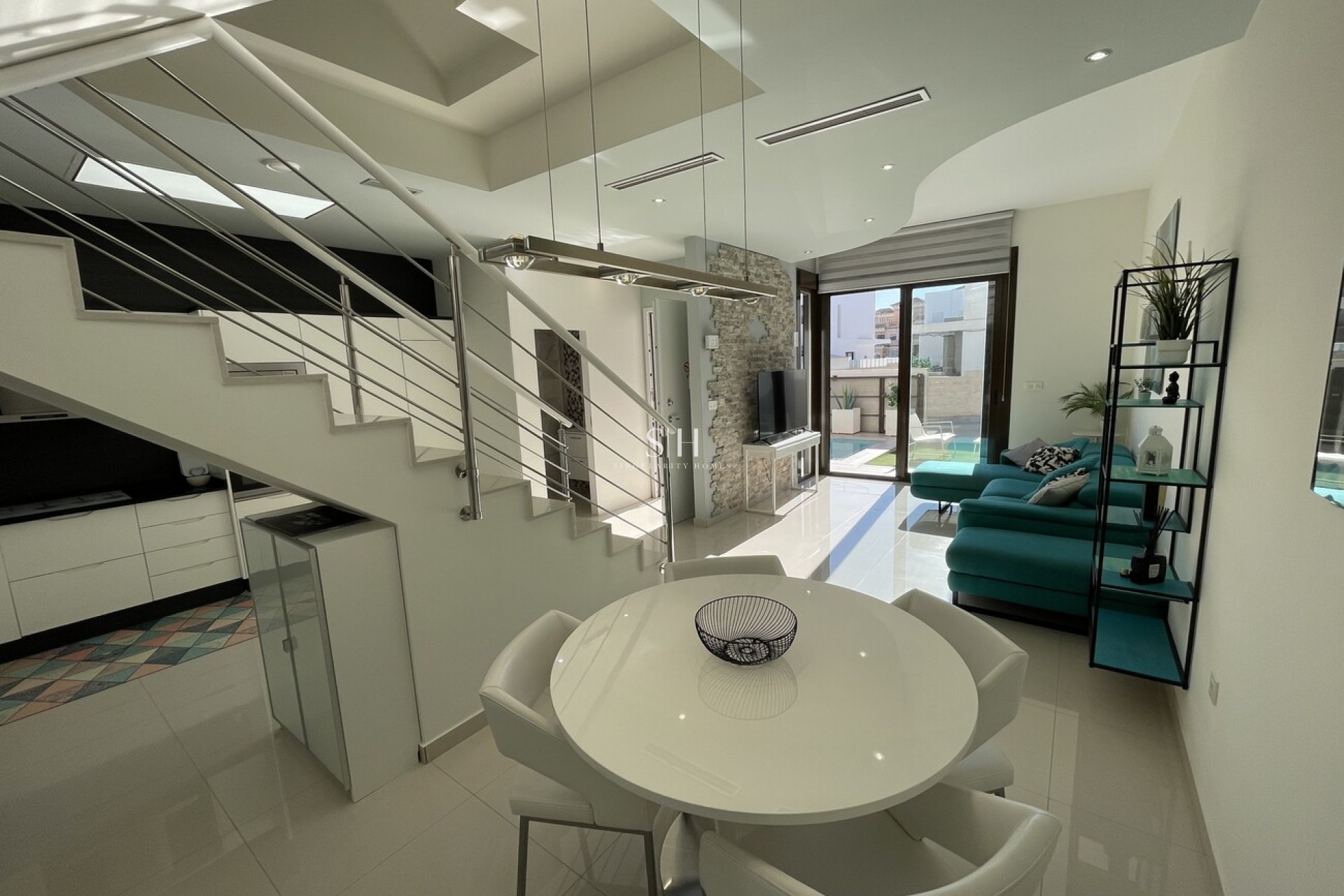 Перепродажа - Villa - Orihuela Costa - Villamartin