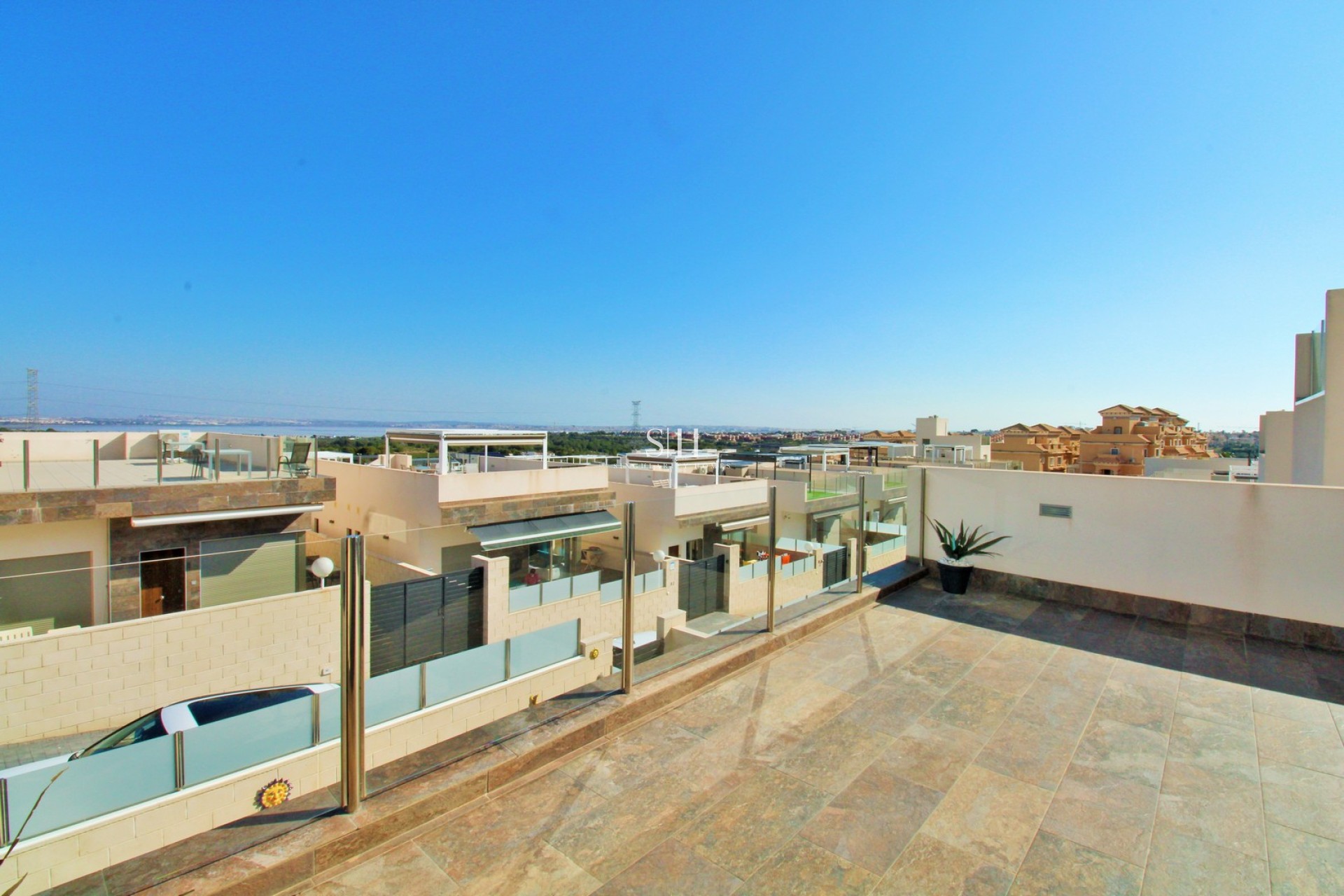 Перепродажа - Villa - Orihuela Costa - Villamartin