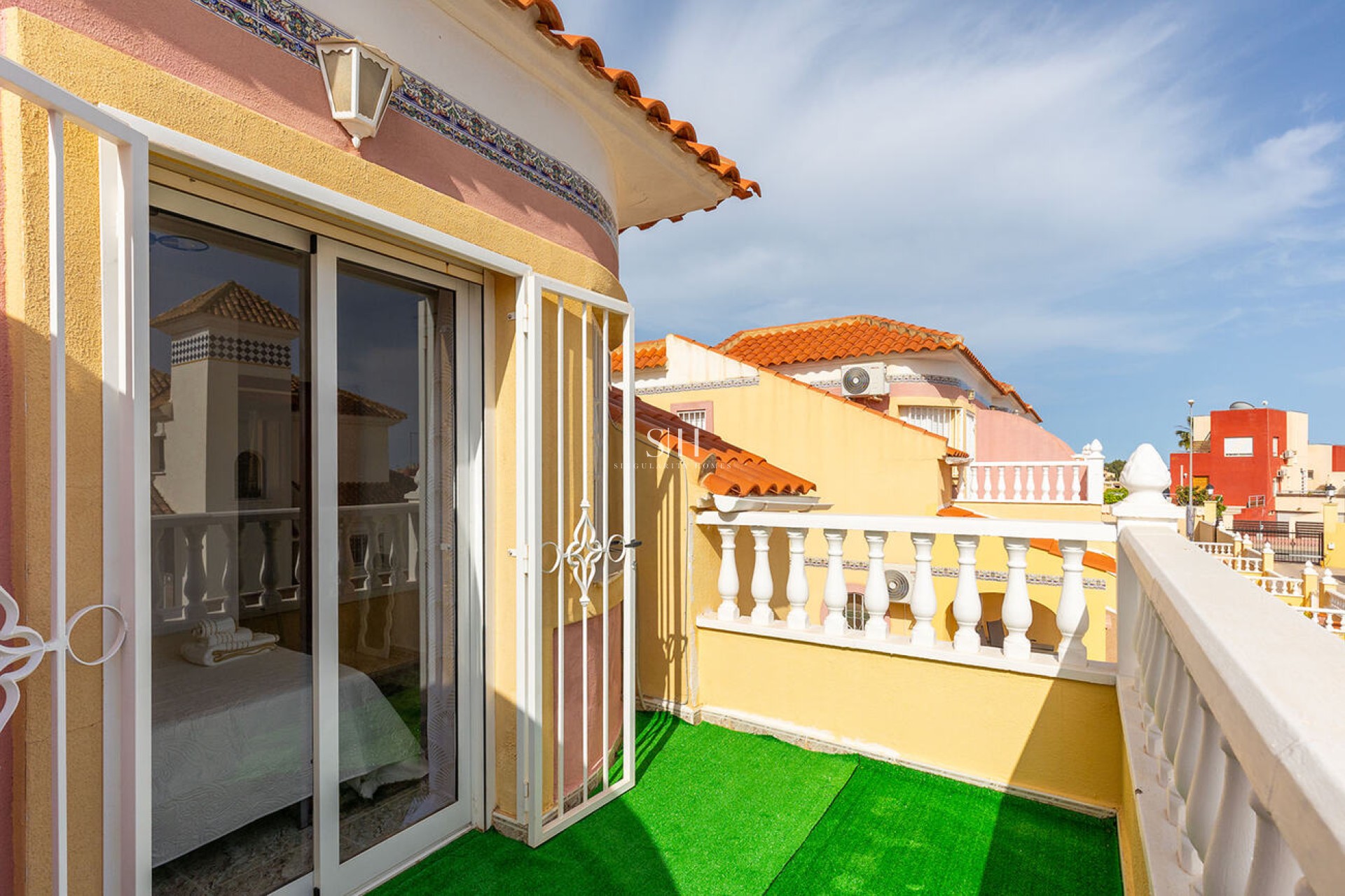 Перепродажа - Villa - Orihuela Costa - Villamartín
