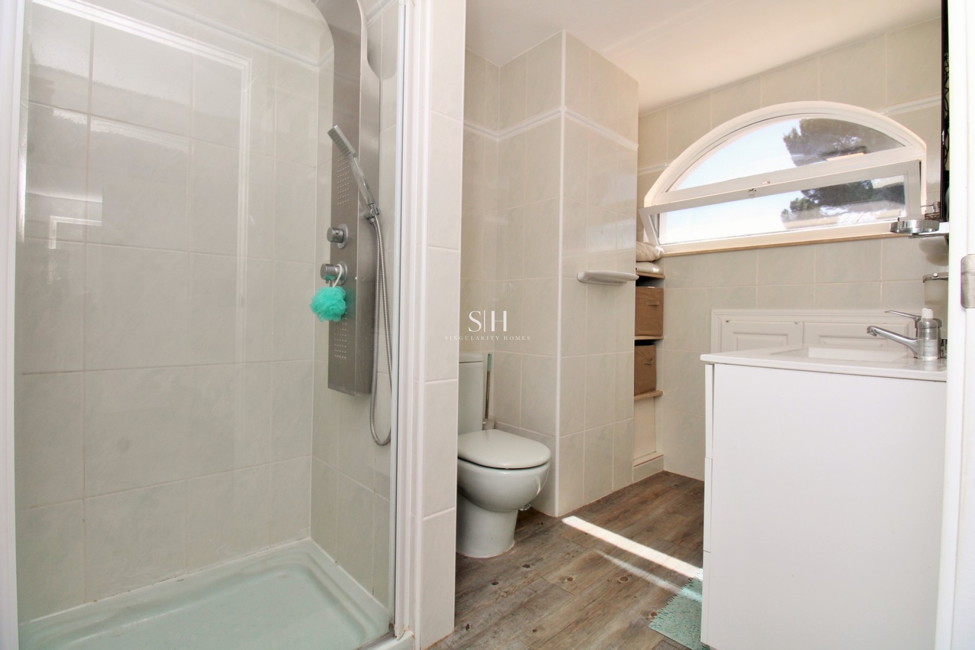 Перепродажа - Villa - Orihuela Costa - Villamartin