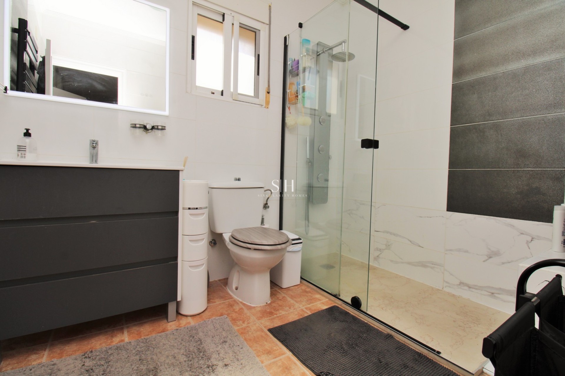 Перепродажа - Villa - Orihuela Costa - Villamartin