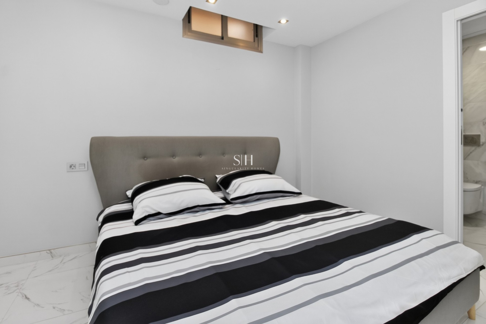 Перепродажа - Villa - Orihuela Costa - Villamartin