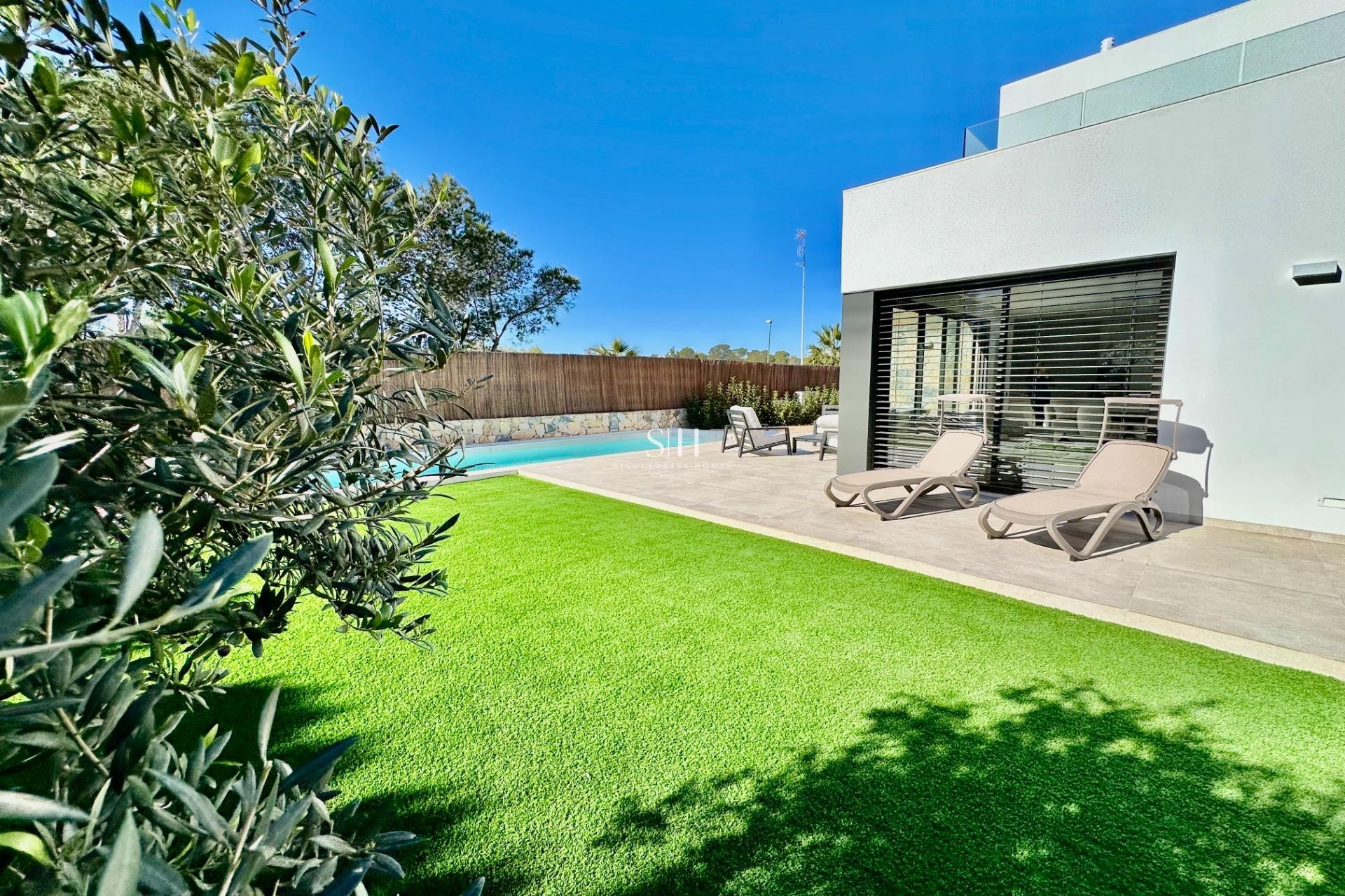 Перепродажа - Villa - Orihuela - Las Colinas Golf