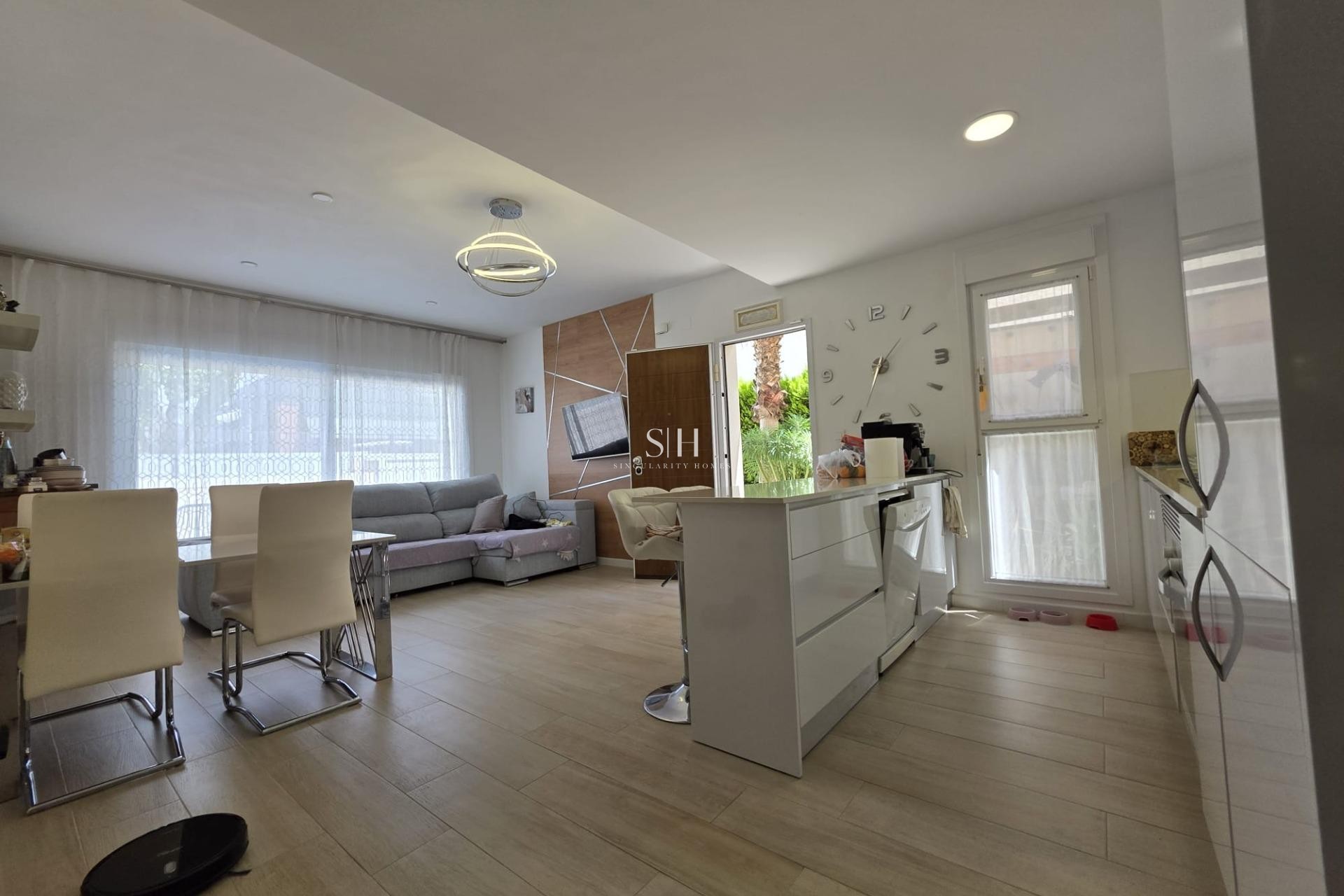 Перепродажа - Villa - Pilar de la Horadada - Zona Pueblo