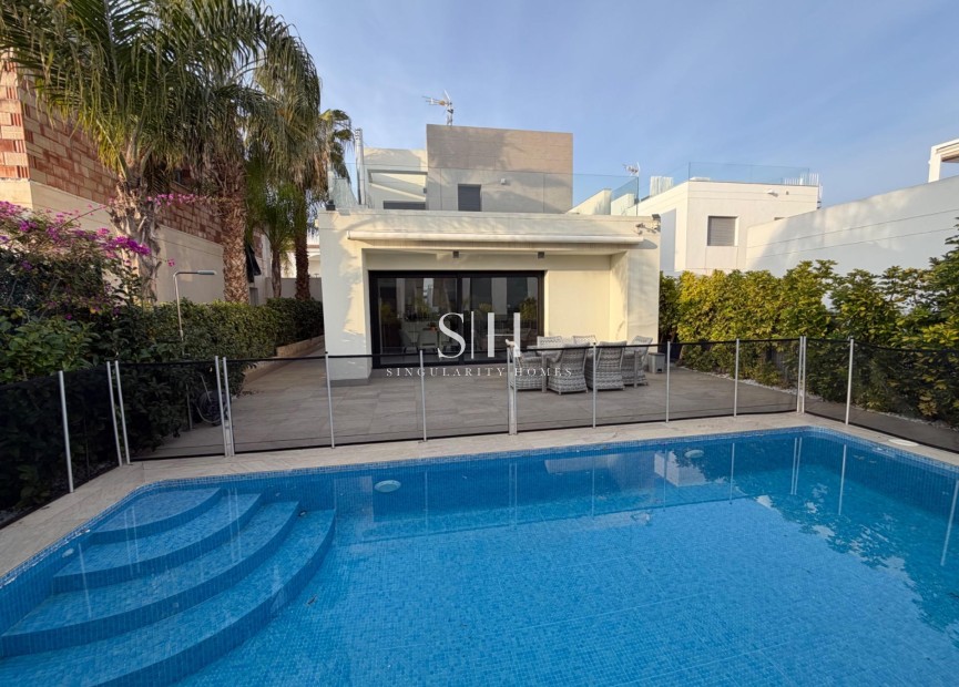 Перепродажа - Villa - Rojales - Cuidad Quesada