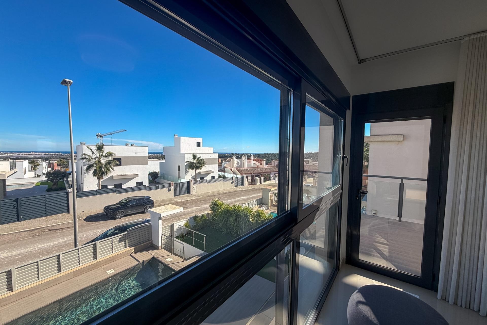 Перепродажа - Villa - San Miguel de Salinas - Bellavista