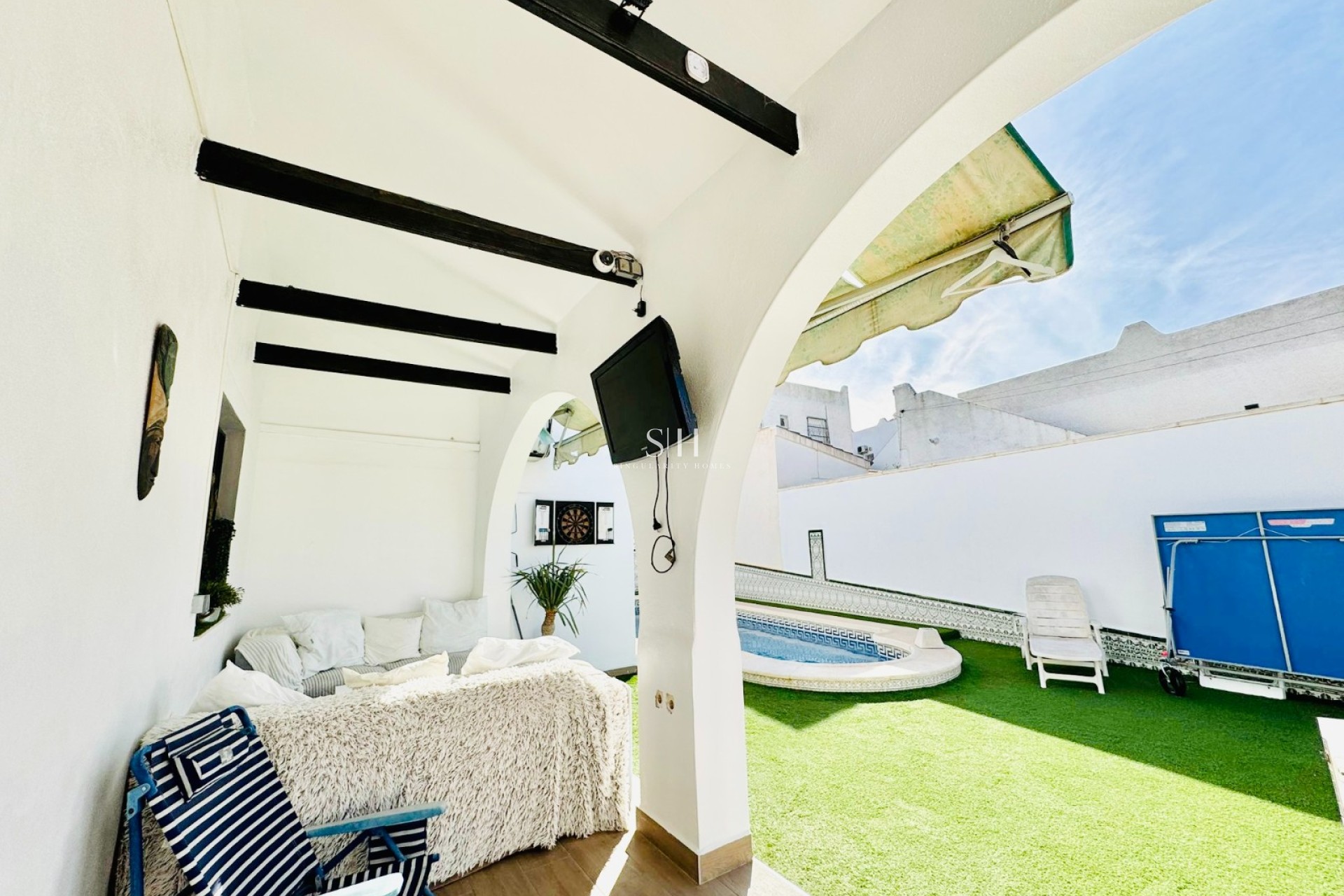 Перепродажа - Villa - San Miguel de Salinas - Blue Lagoon - El Galan