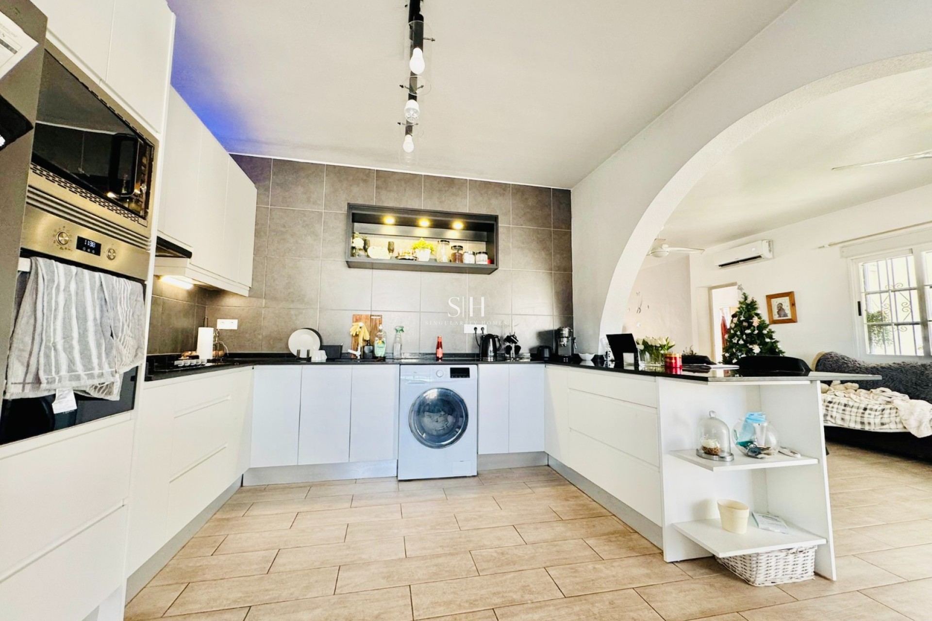 Перепродажа - Villa - San Miguel de Salinas - Blue Lagoon - El Galan