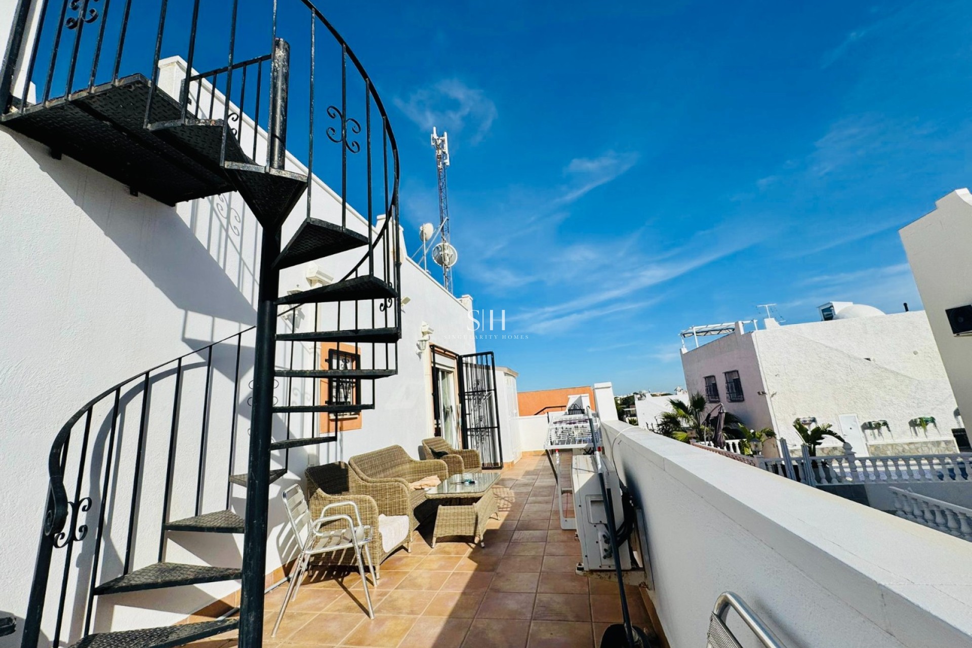 Перепродажа - Villa - San Miguel de Salinas - Blue Lagoon - El Galan