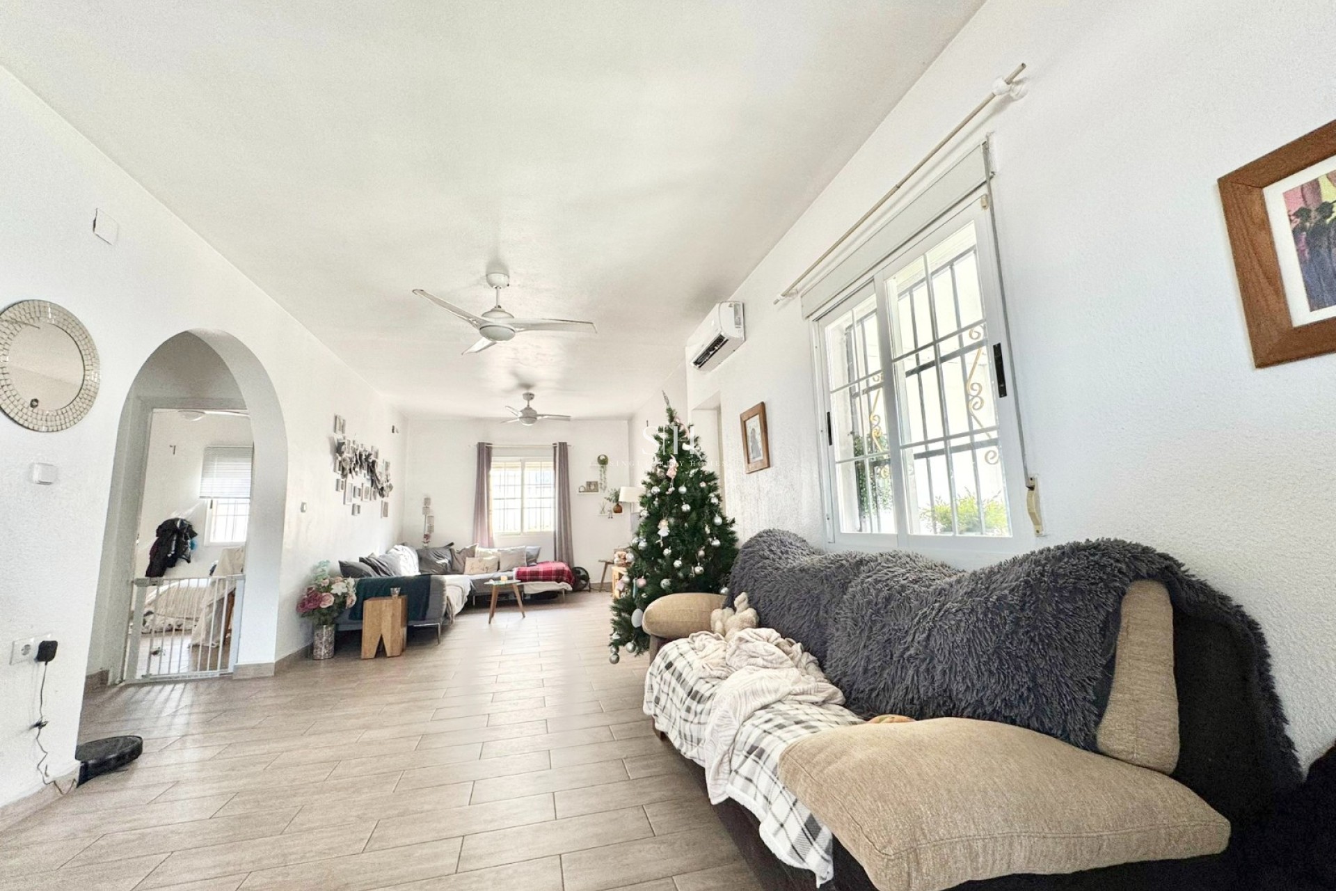 Перепродажа - Villa - San Miguel de Salinas - Blue Lagoon - El Galan