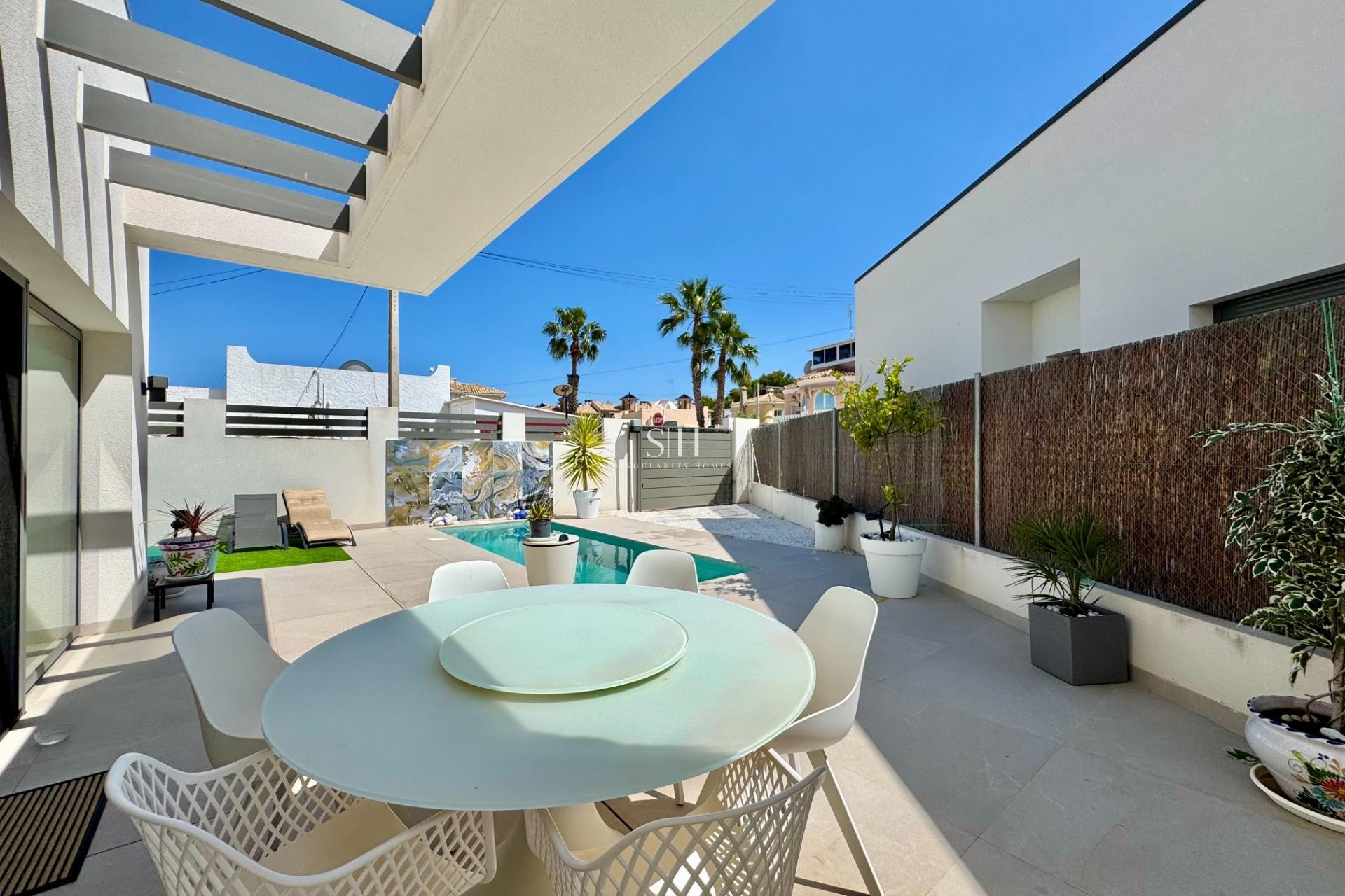 Перепродажа - Villa - San Miguel de Salinas - Blue Lagoon - Galán