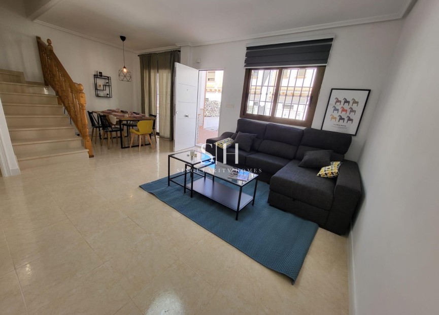 Перепродажа - Villa - San Miguel de Salinas - Cerro del Sol