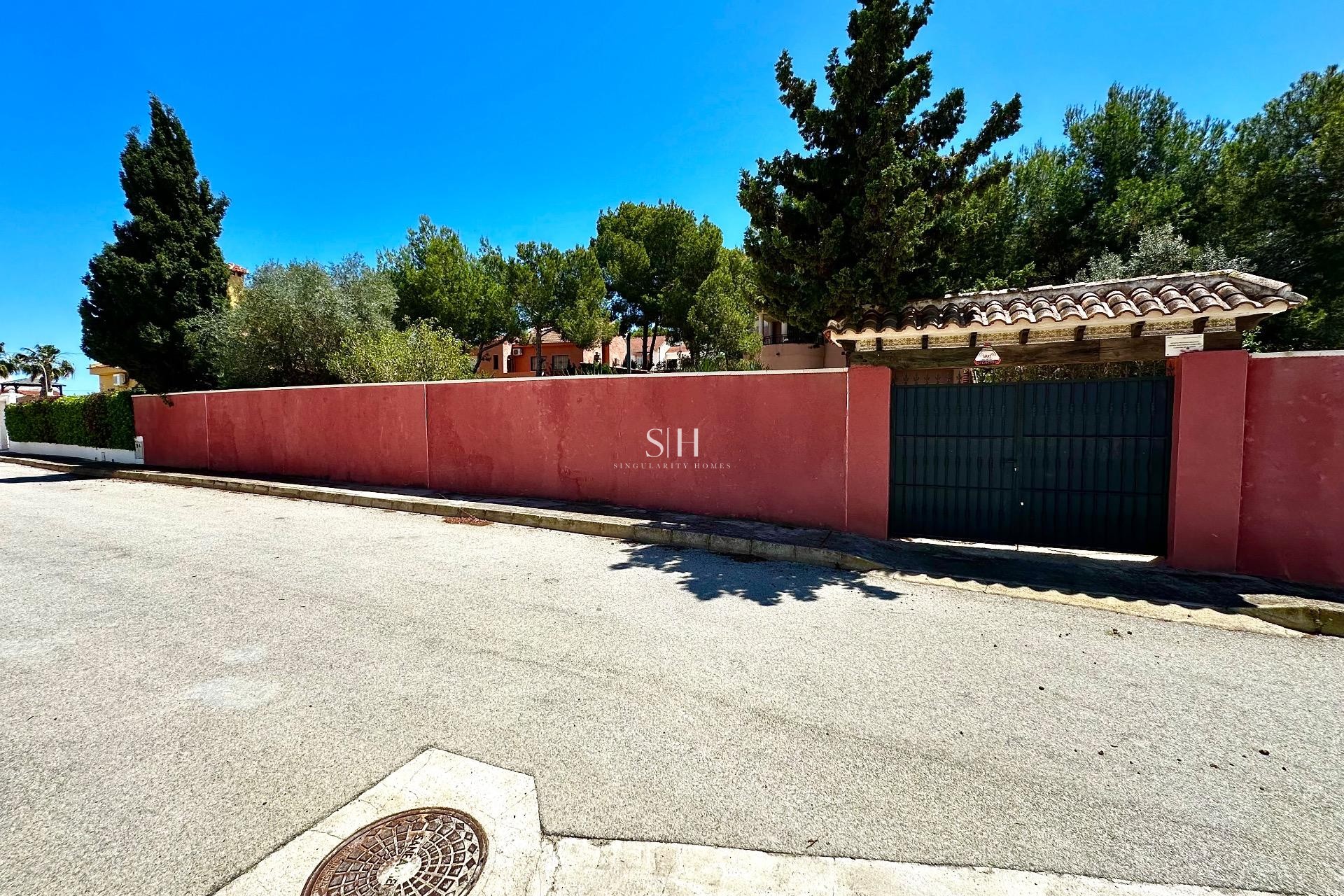 Перепродажа - Villa - San Miguel de Salinas - Ciudad de las comunicaciones