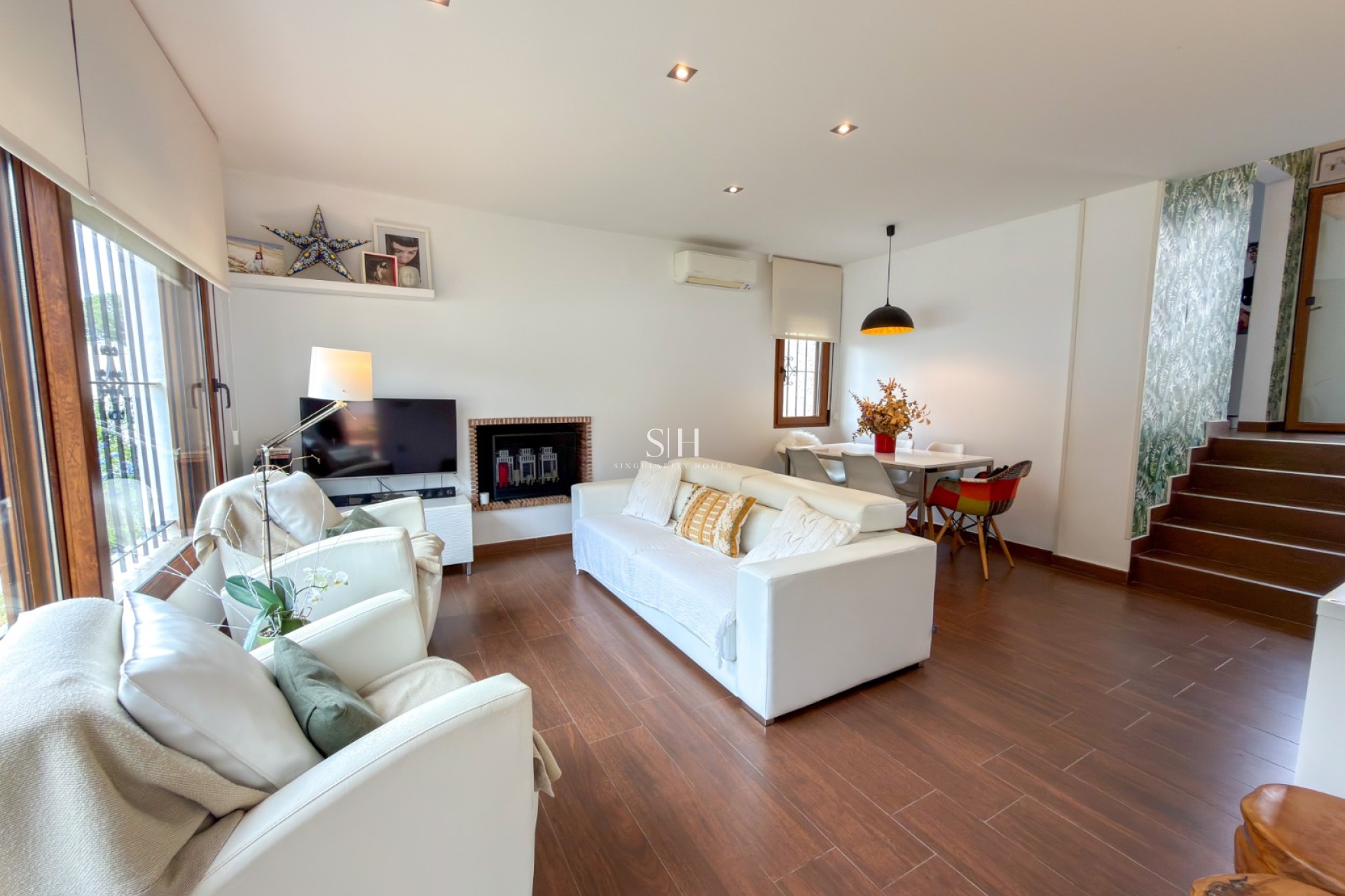 Перепродажа - Villa - San Miguel de Salinas - Ciudad de las comunicaciones