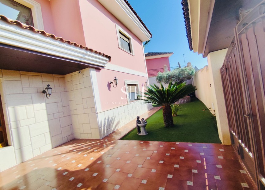 Перепродажа - Villa - San Miguel de Salinas - Costa Blanca