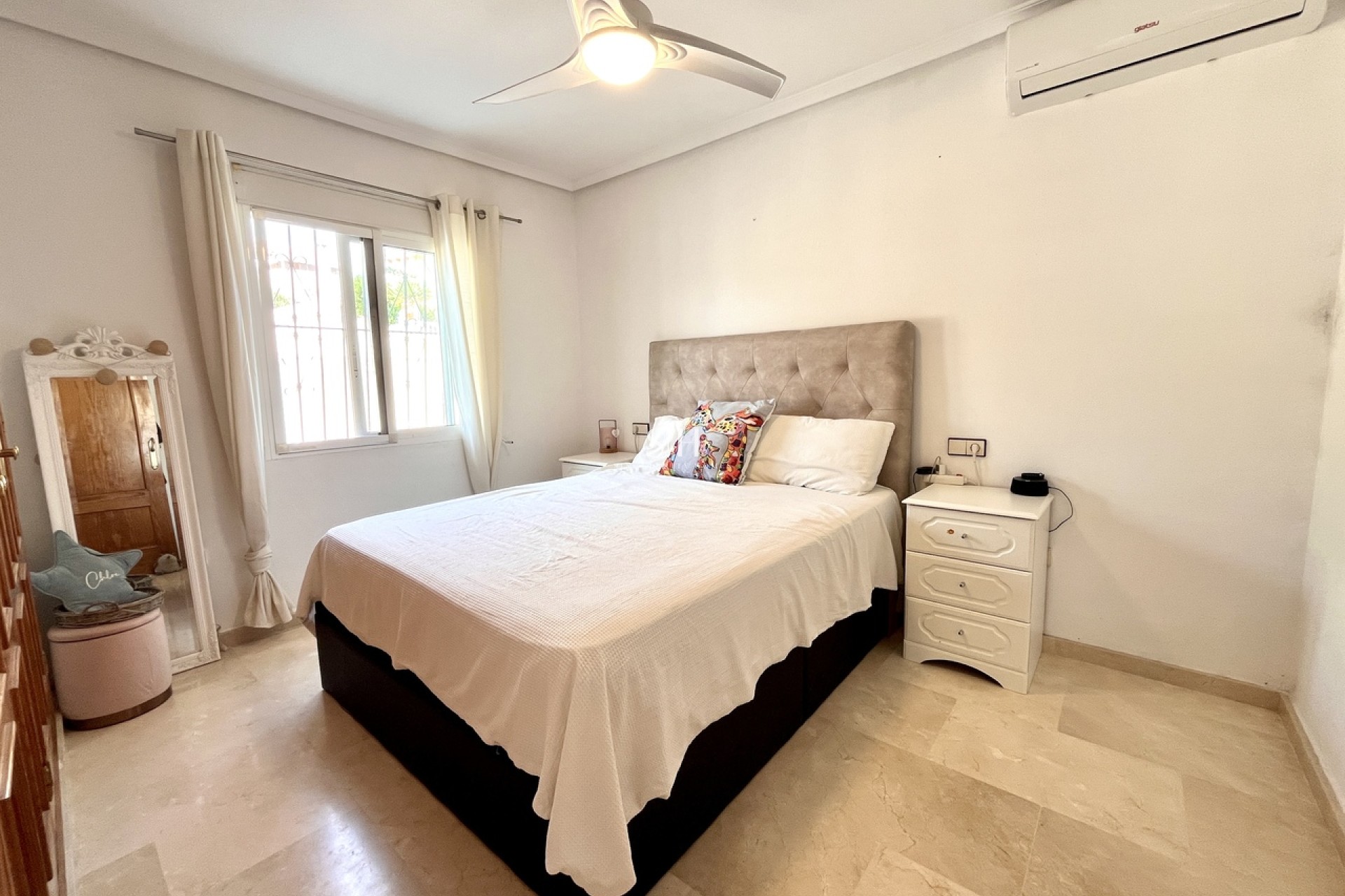 Перепродажа - Villa - San Miguel de Salinas - Inland