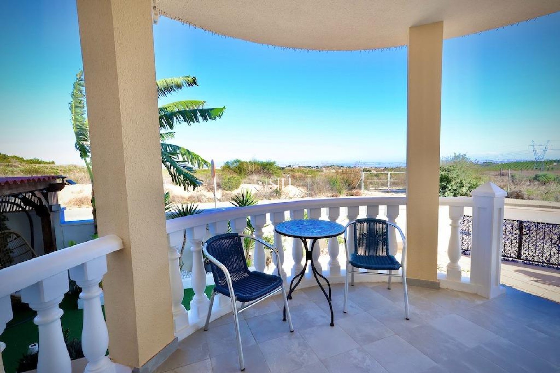 Перепродажа - Villa - San Miguel de Salinas - Inland