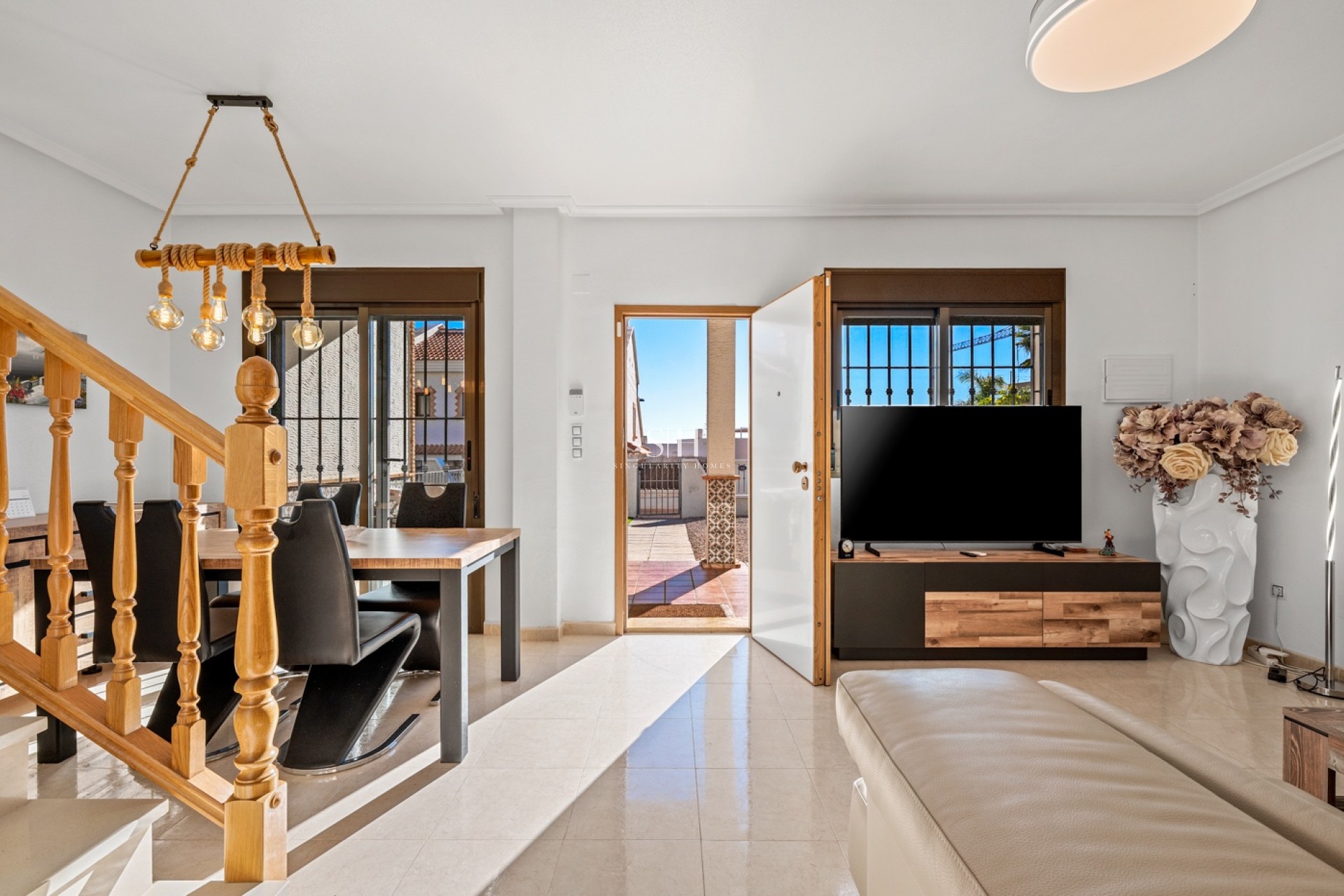 Перепродажа - Villa - San Miguel de Salinas - Inland